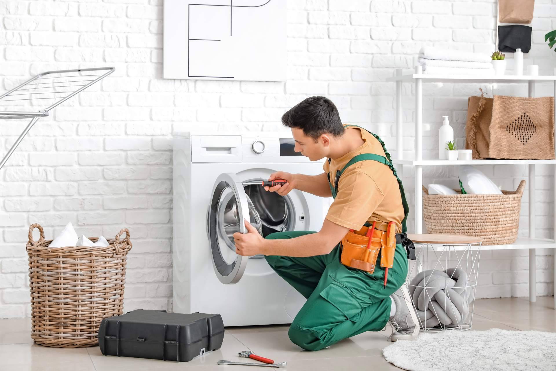 Servicios de asistencia técnica para electrodomésticos de gama blanca con CrisRepara