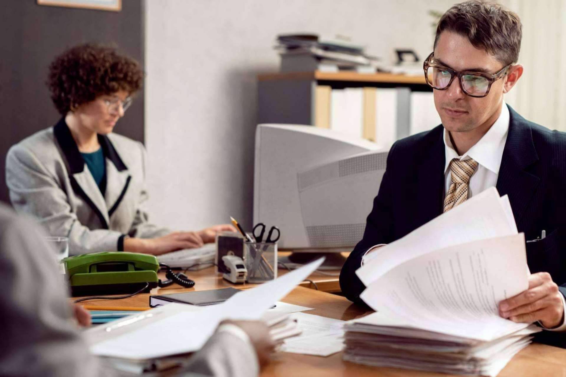 Asesolab garantiza la protección jurídica y la satisfacción de sus clientes