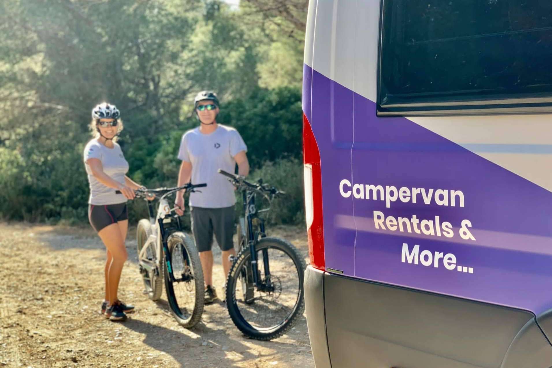 La experiencia única de ciclismo y viaje en camper con Activans en Girona