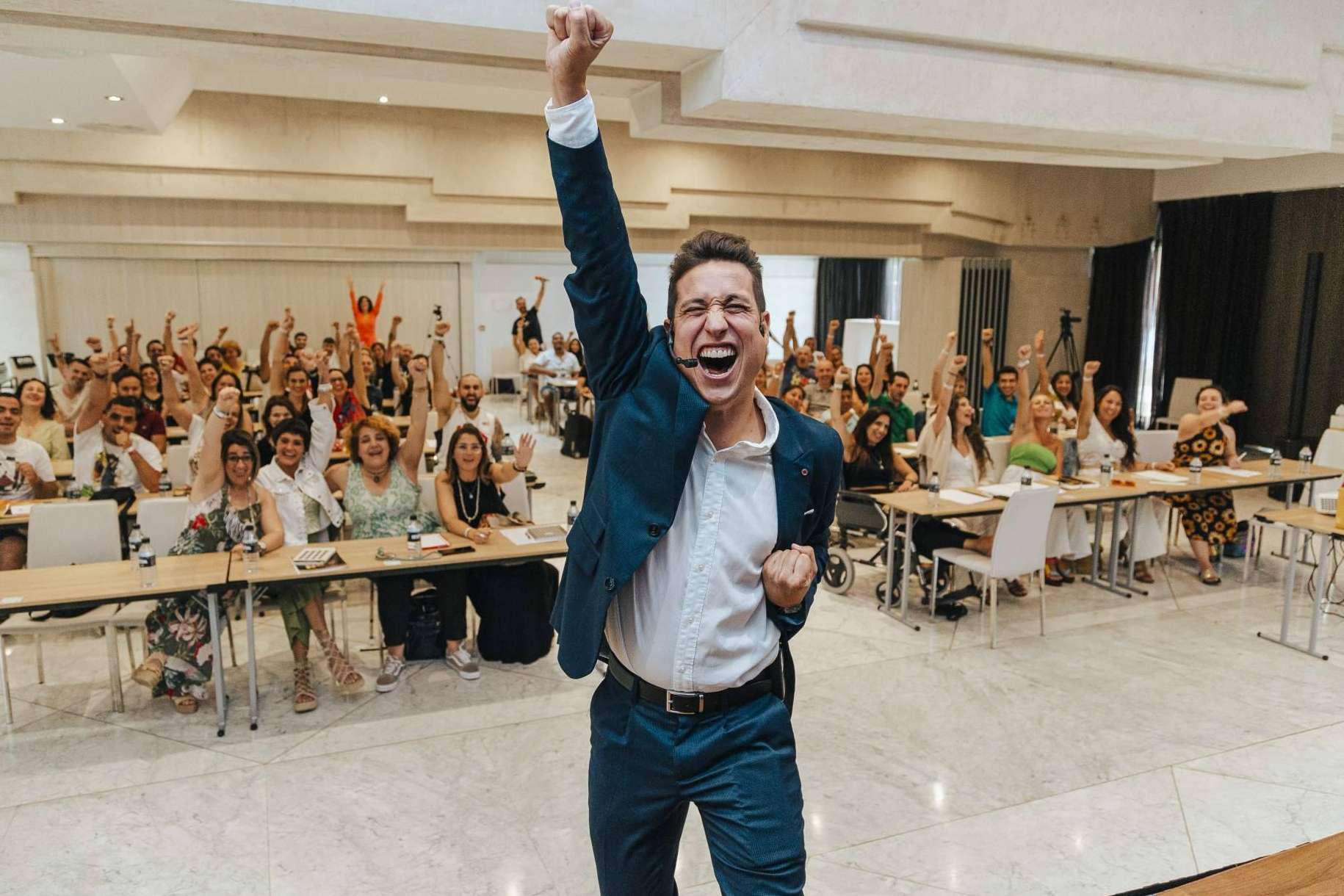 Escuela Consciente y el programa vivencial de transformación personal, 'TransformarSER - Manifiesta todo tu potencial'