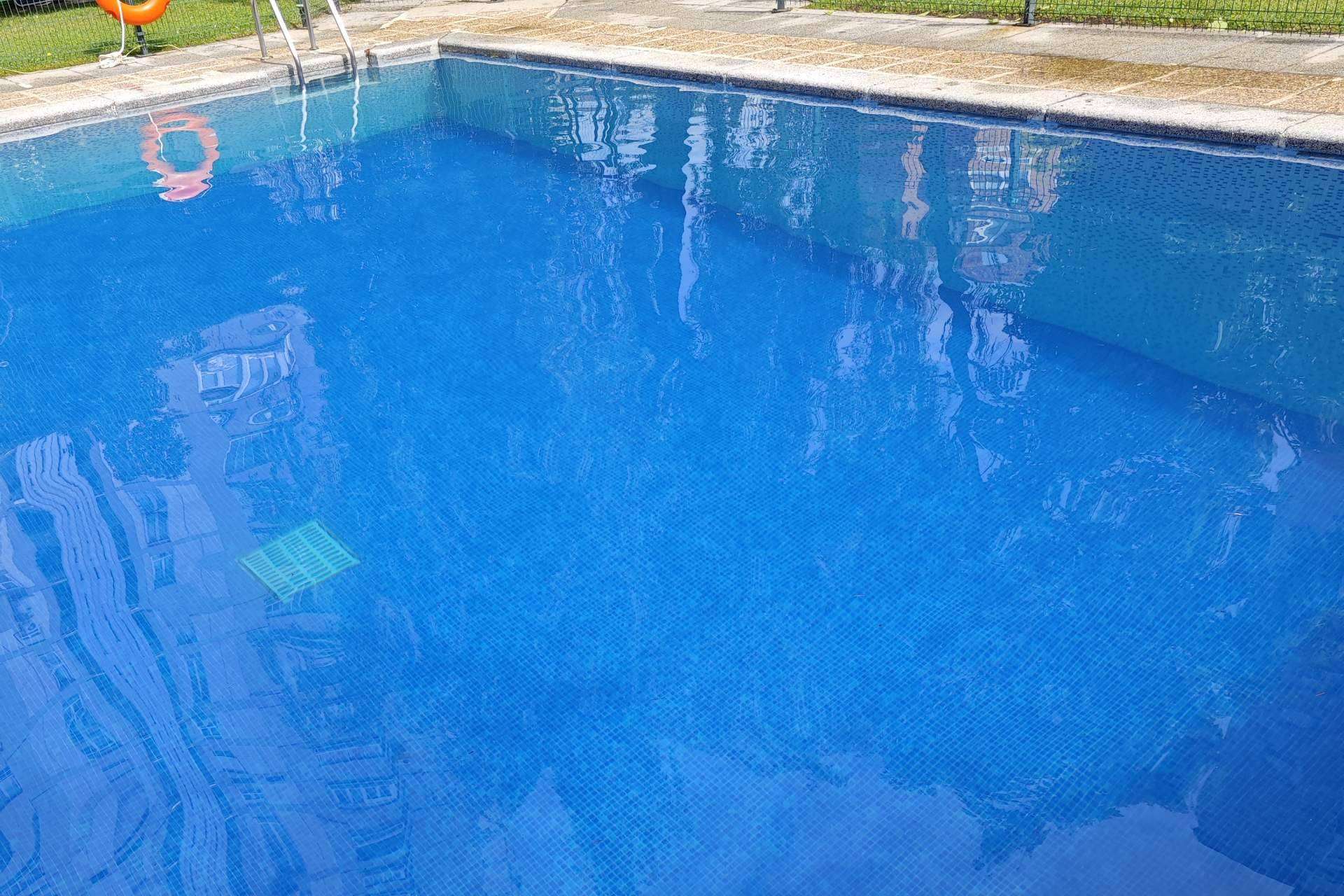 Un gran aliado en épocas de sequía para el mantenimiento de piscinas es PoolTiger