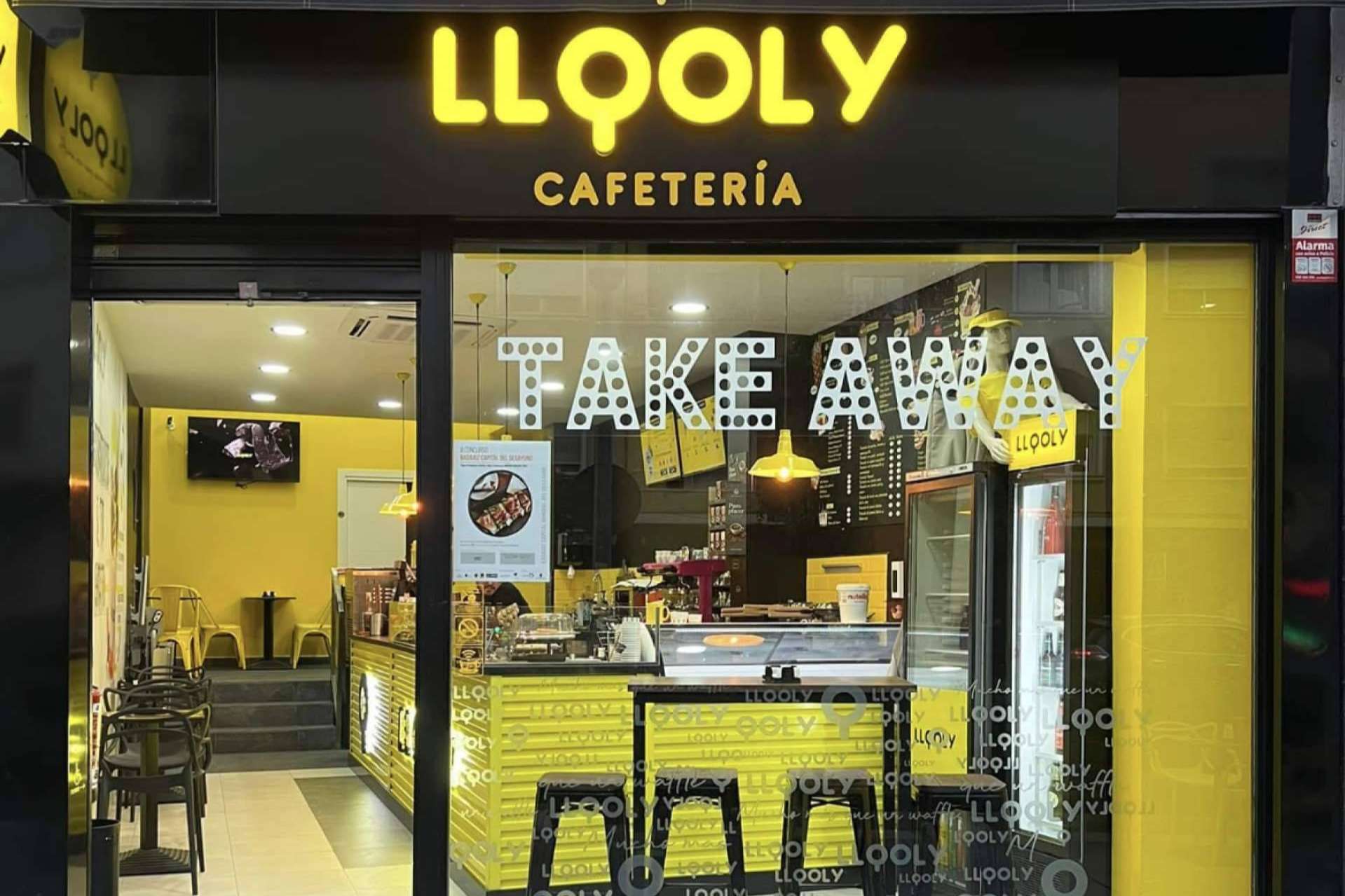 La apertura del nuevo local de Llooly en Santa Pola