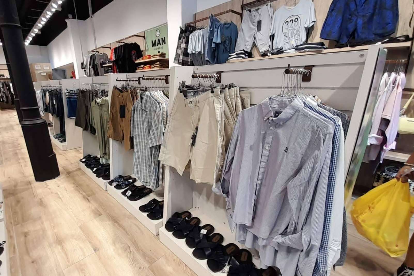 Nueva vida a las prendas de vestir con DayForPlanet; impulso de la economía circular y el cuidado del ambiente