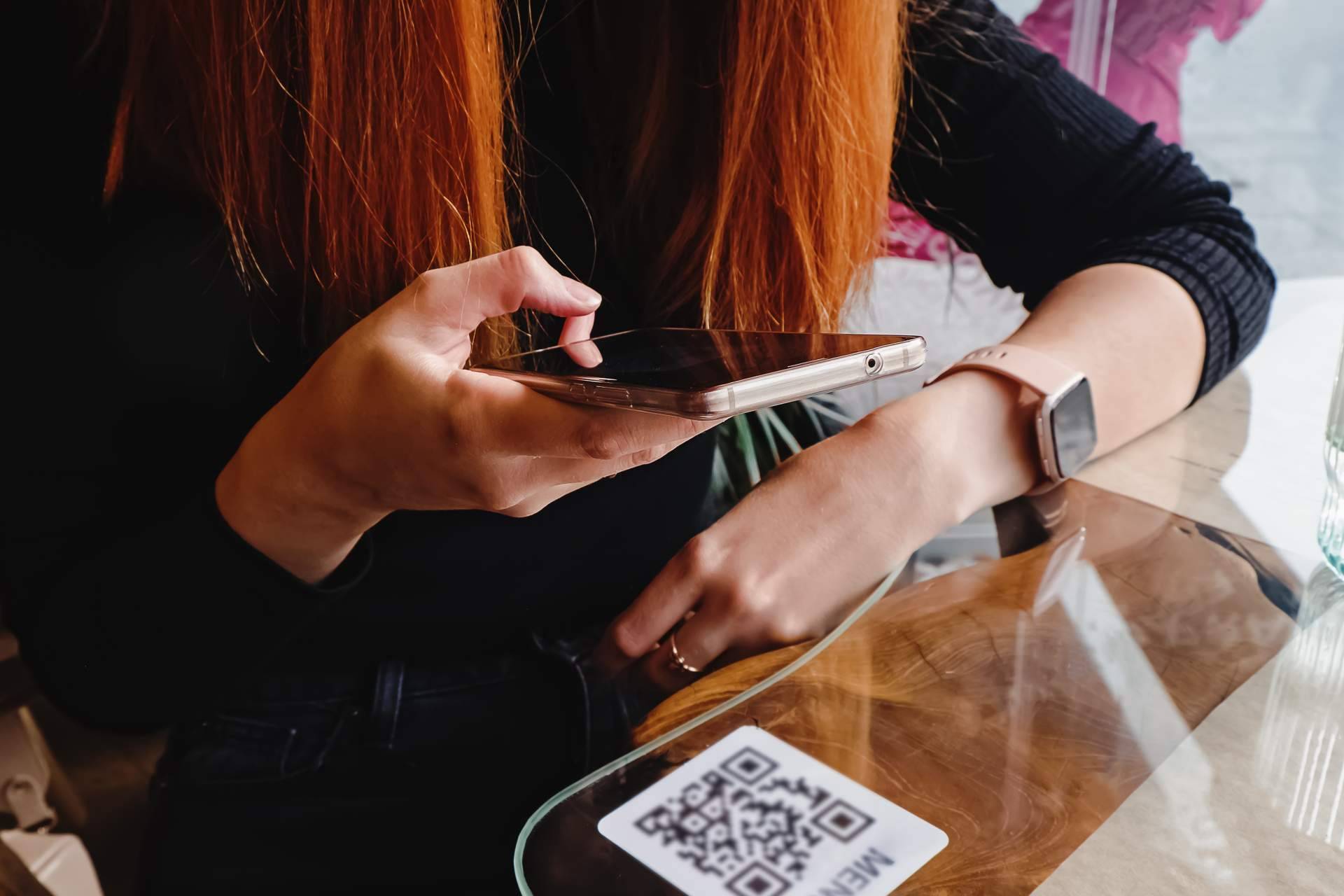 ¿Cómo crear un propio menú digital sin conocimiento técnico?, de la mano de d'menu