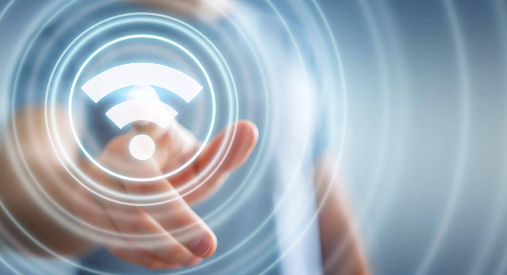 ¿Por qué la fibra óptica plástica se establece como una alternativa a la FTTR?