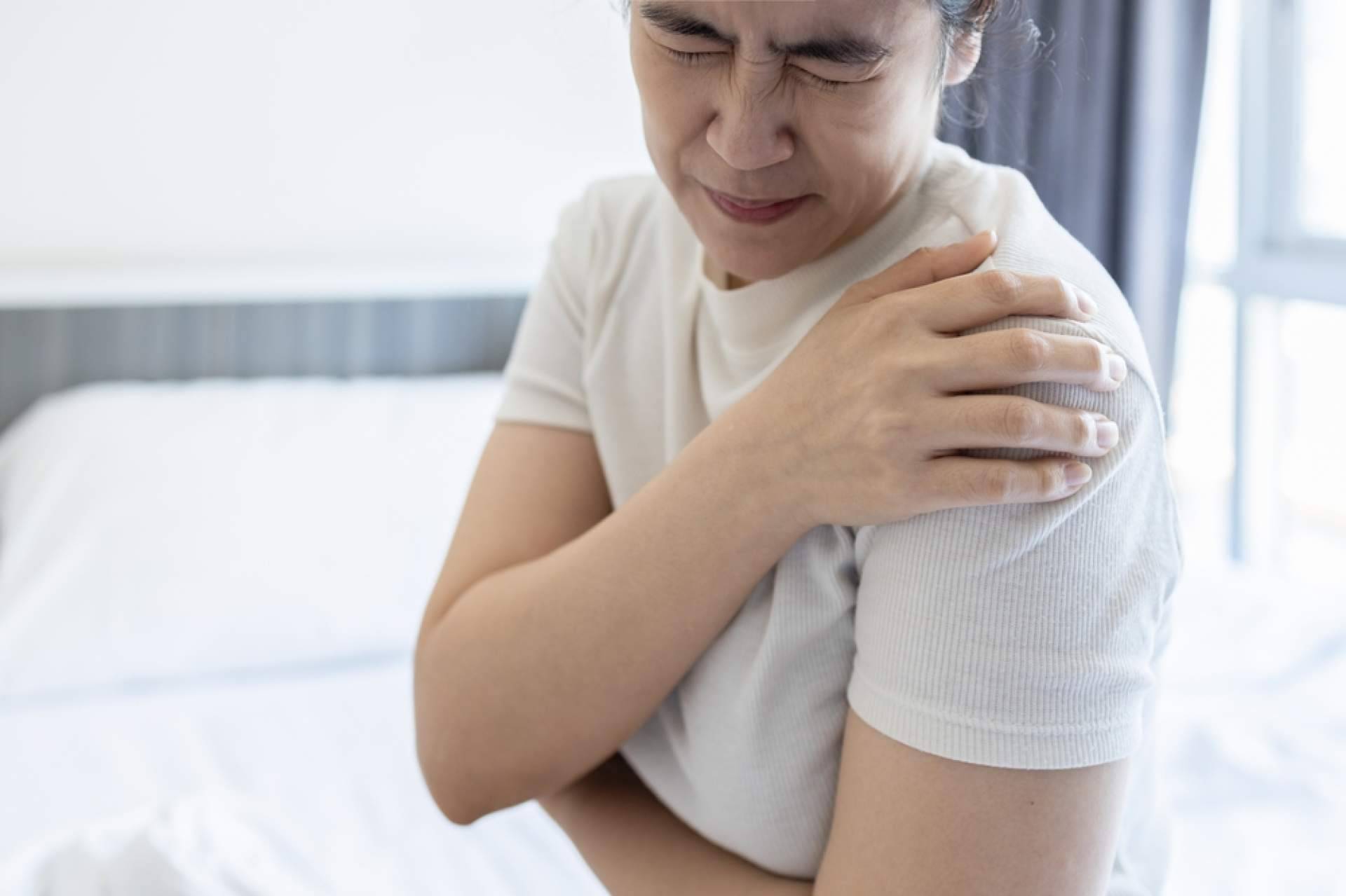 José Luís Olmos y sus tratamientos efectivos para tendinitis de supraespinoso y hombro congelado