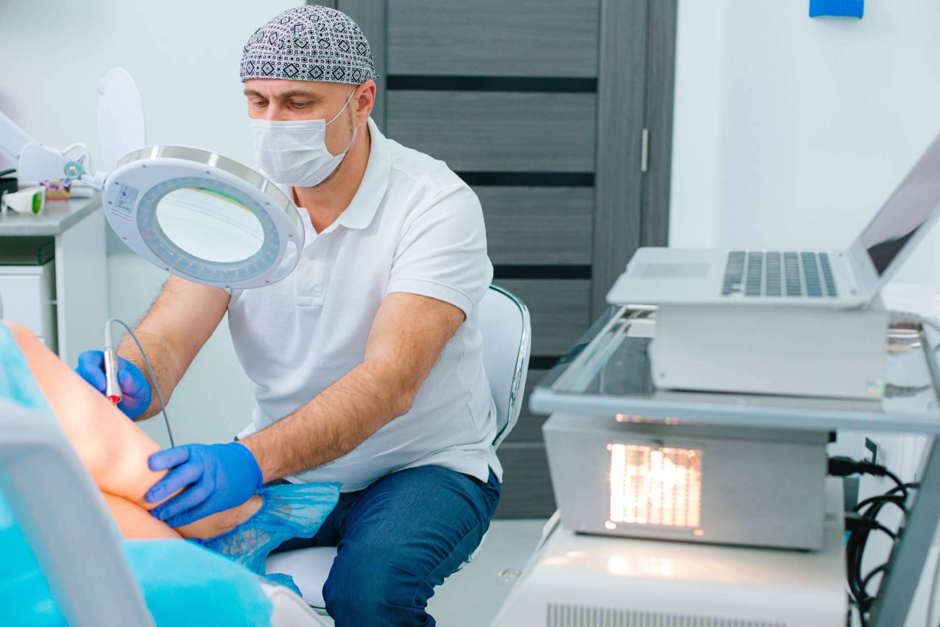 Eliminar las varices con las soluciones personalizadas de Centro Médico El Pilar