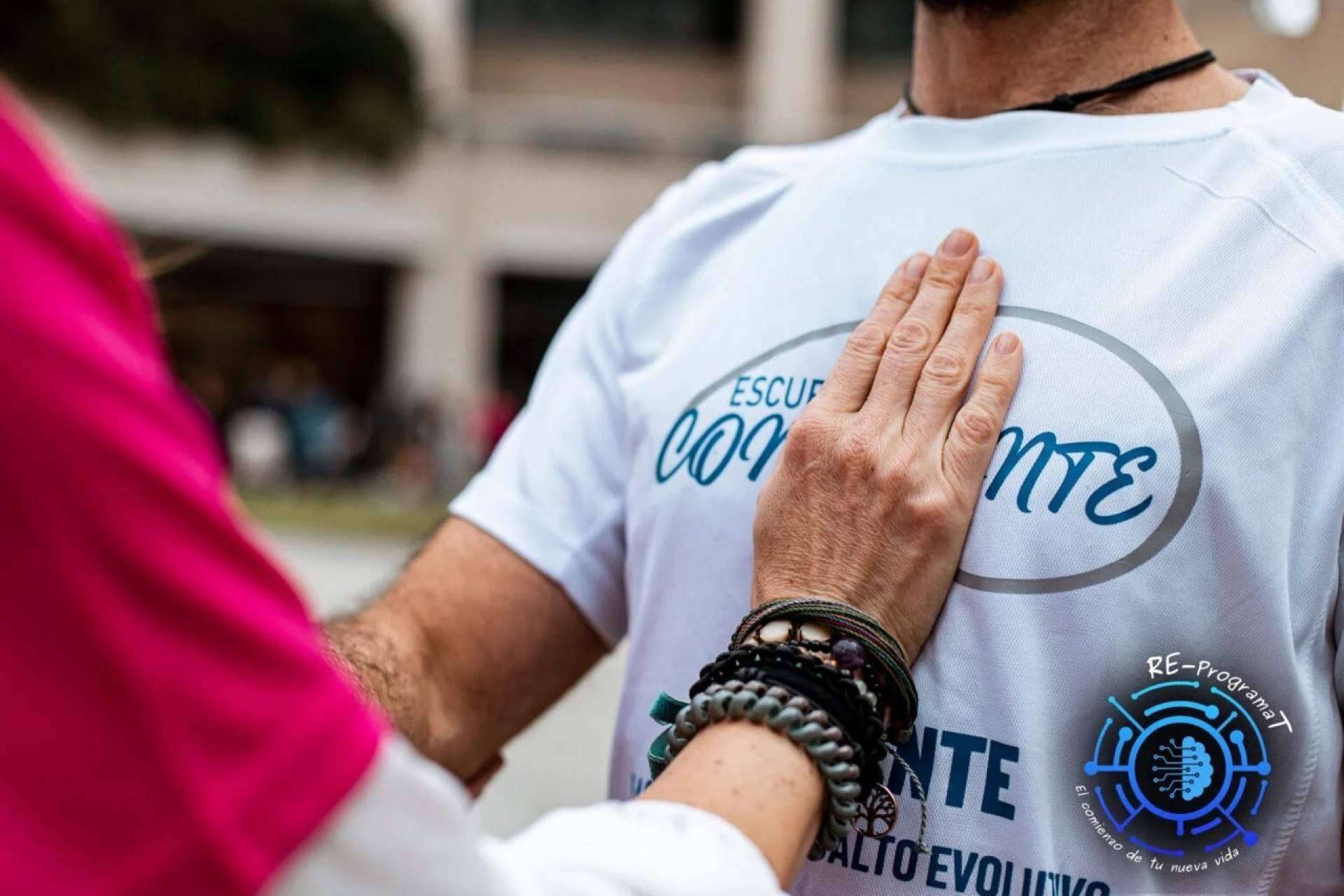 Comenzar una nueva vida en 7 días de desafío, con Re-Programa(T), de Escuela Consciente