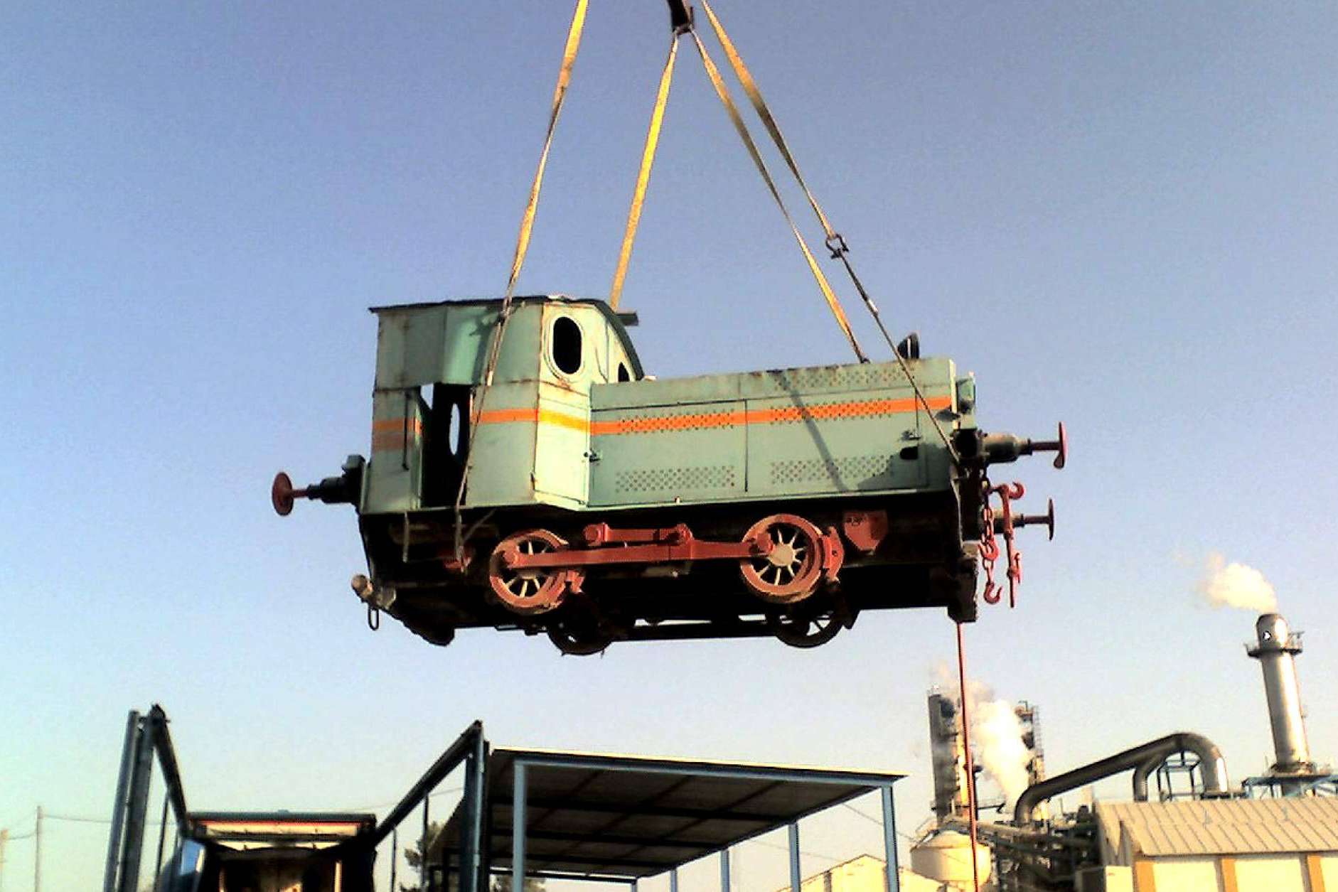 Una histórica locomotora de la antigua AZUCARERA EBRO preservada por la Fundación del Patrimonio Ferroviario