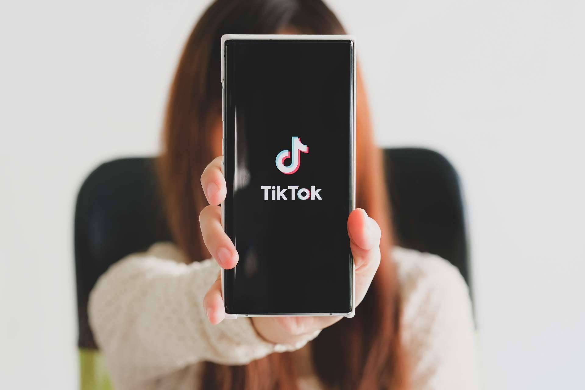 Cómo comprar seguidores de calidad en TikTok y monetizar, con VIP Increase