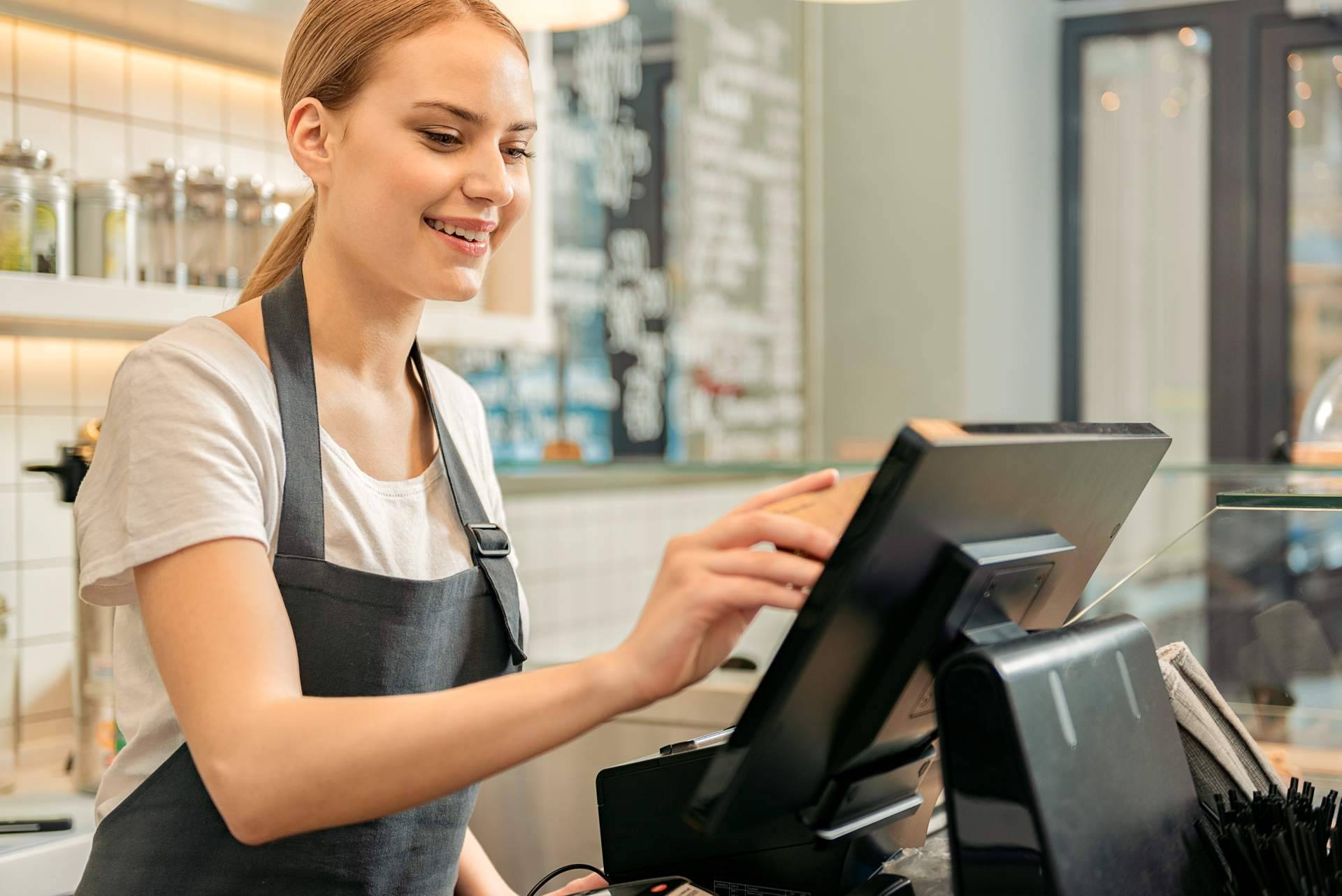 Astarte Informática presenta el software MAîTRE Serie 6 Base, un sistema integral para los negocios de hostelería