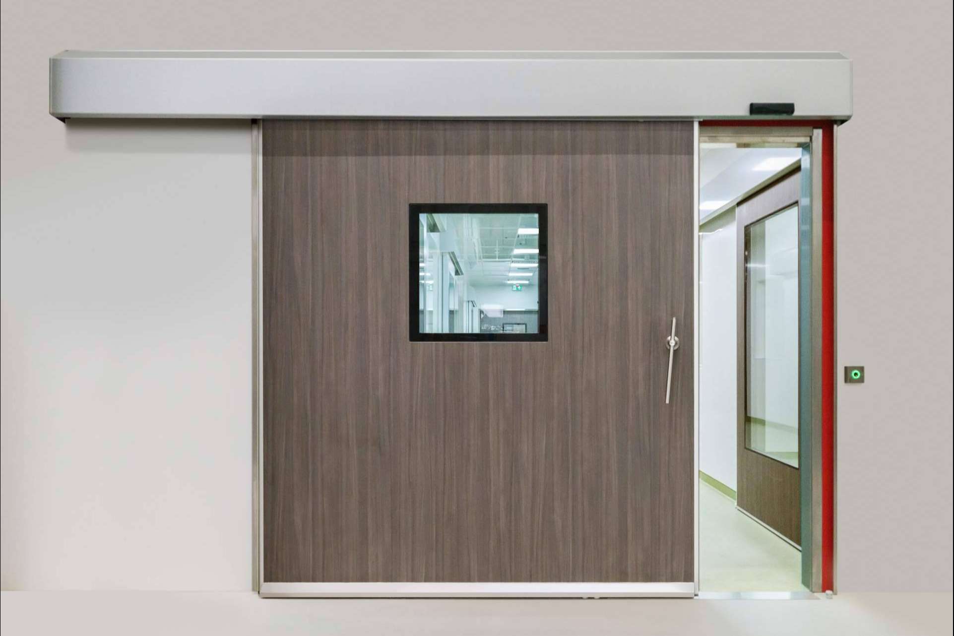 Puertas herméticas personalizables para diferentes industrias disponibles en ASSA ABLOY