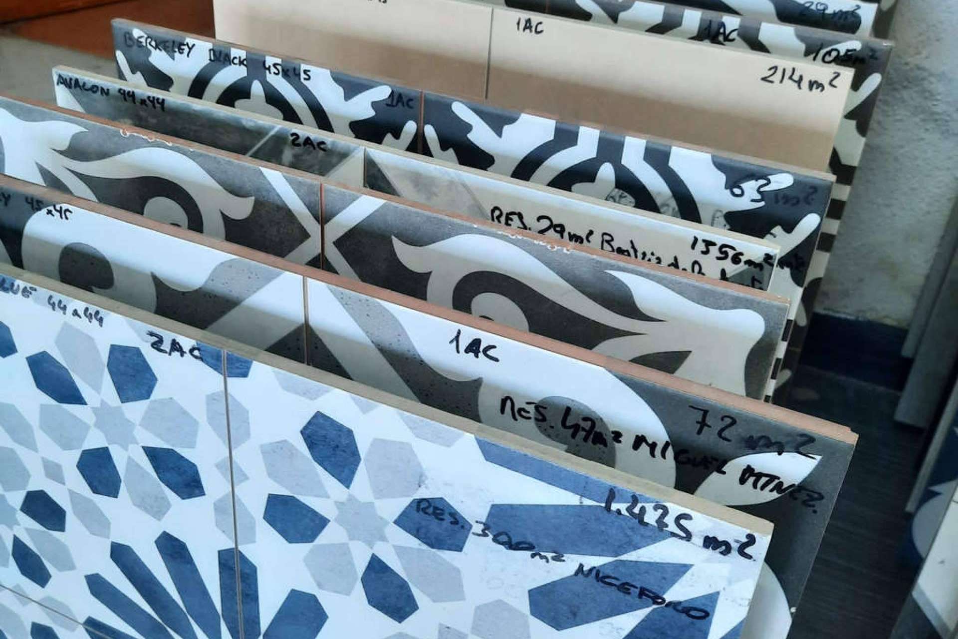 Liquidación de azulejos de outlet en Artegres