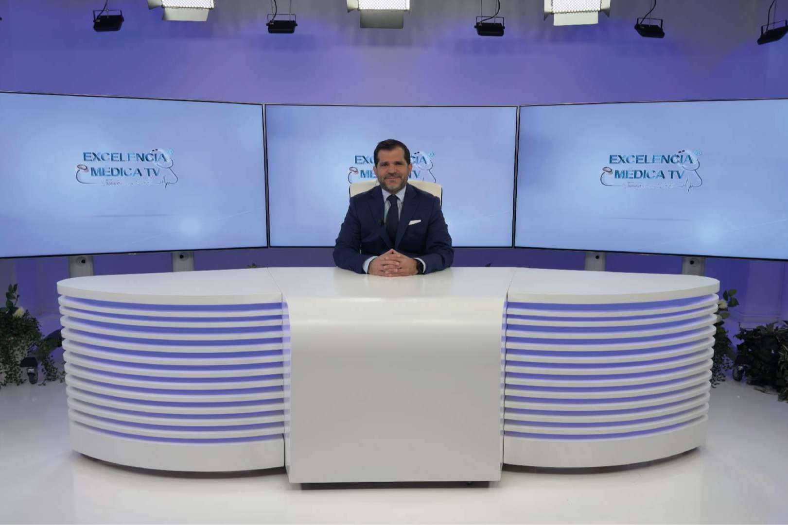 Entrevista a Ricardo Rosende, director del medio de comunicación sanitario Excelencia Médica TV