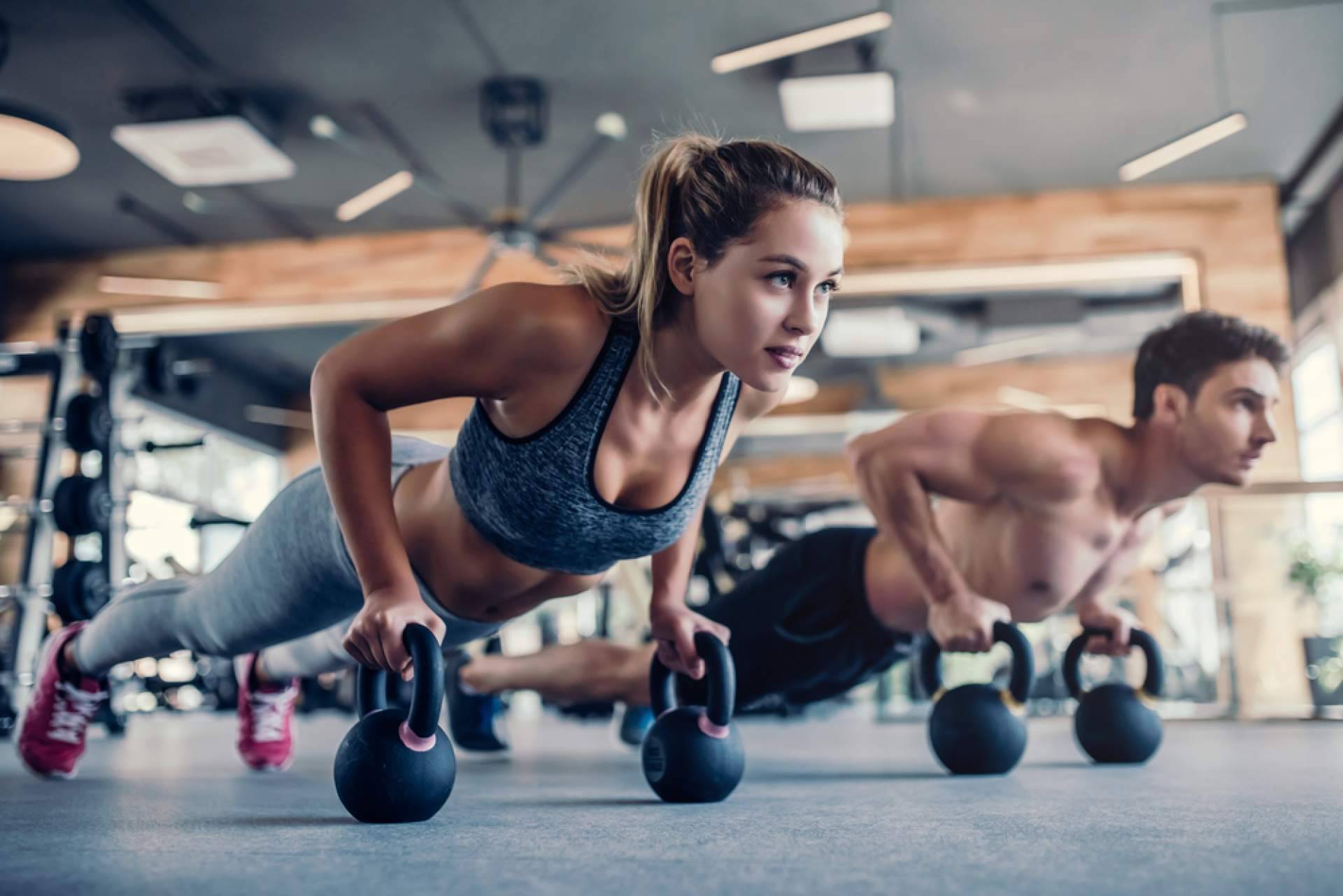 Los cursos, expertos y máster de Universal Formación permiten transformar la pasión por el deporte en una carrera profesional