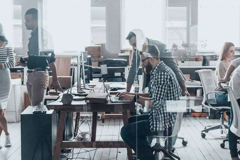 Lamartel; el servicio de instalación de redes en empresas o negocios
