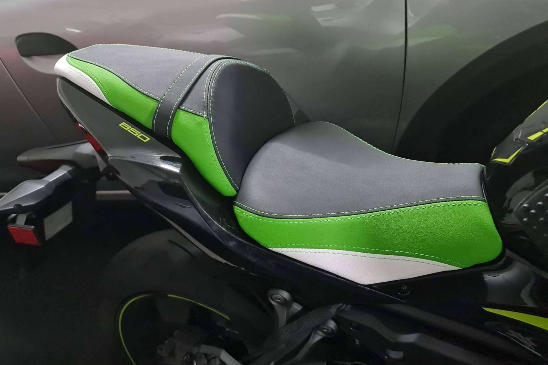 Transformación del asiento de moto, de la mano de JM Fundas