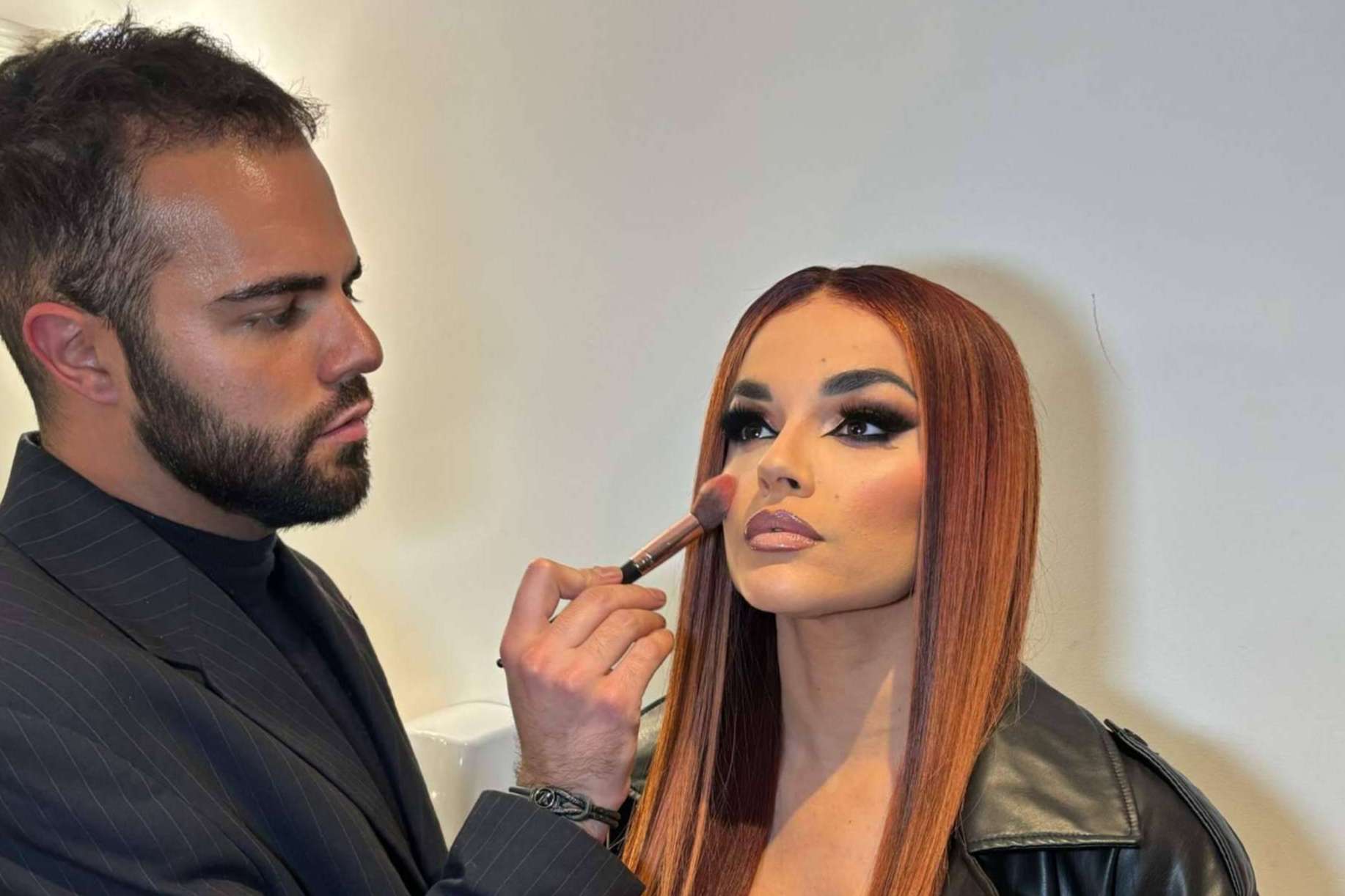 Christian Acedo Estilista es una marca personal y salón especializado en estilismo para celebrities
