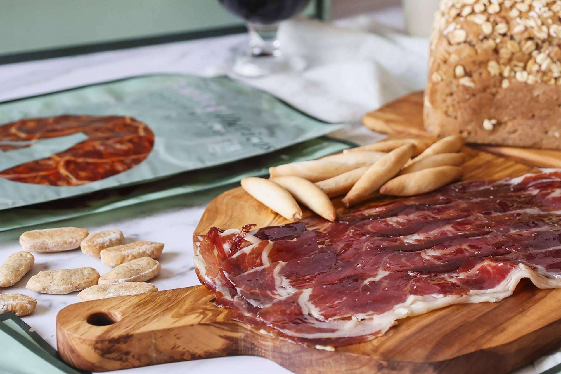 Anabel Ibéricos propone su pack ibérico como una opción ideal para regalos