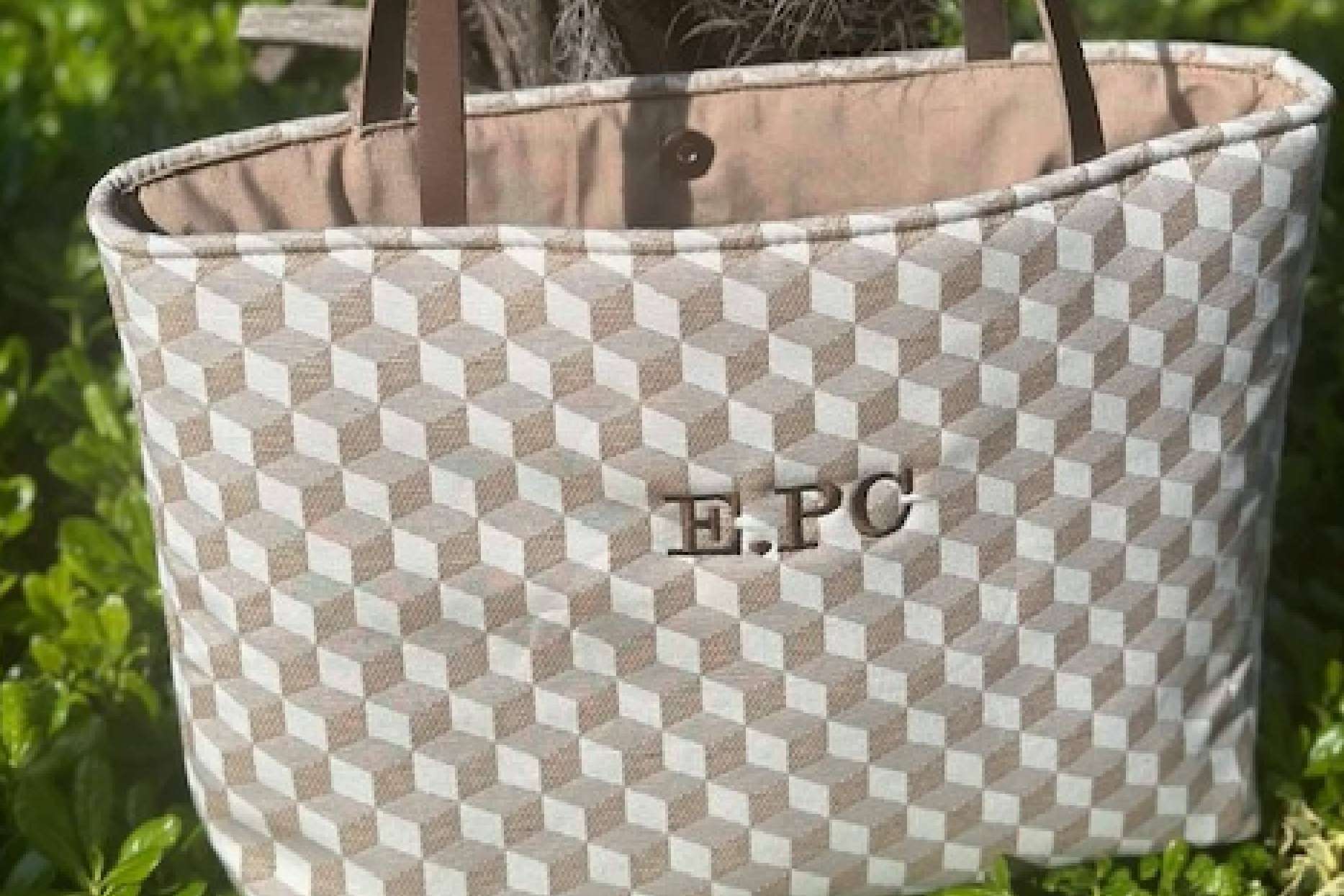 Los shopper artesanales de Sac&Bags están logrando un notable éxito mediático