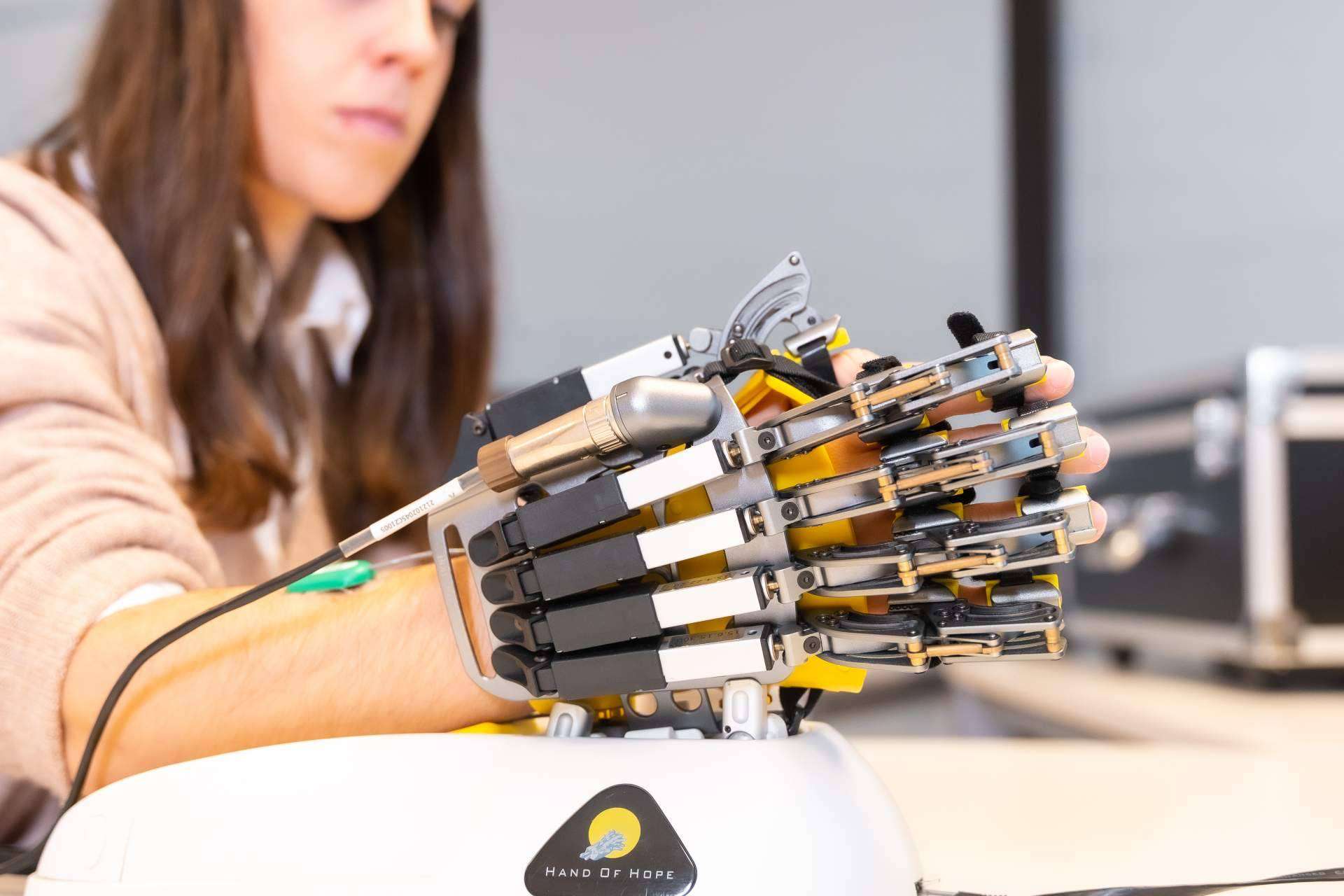 El innovador método de Movex Clinics Bilbao, que conjuga la fisioterapia con el uso de tecnología punta para la neurorehabilitación