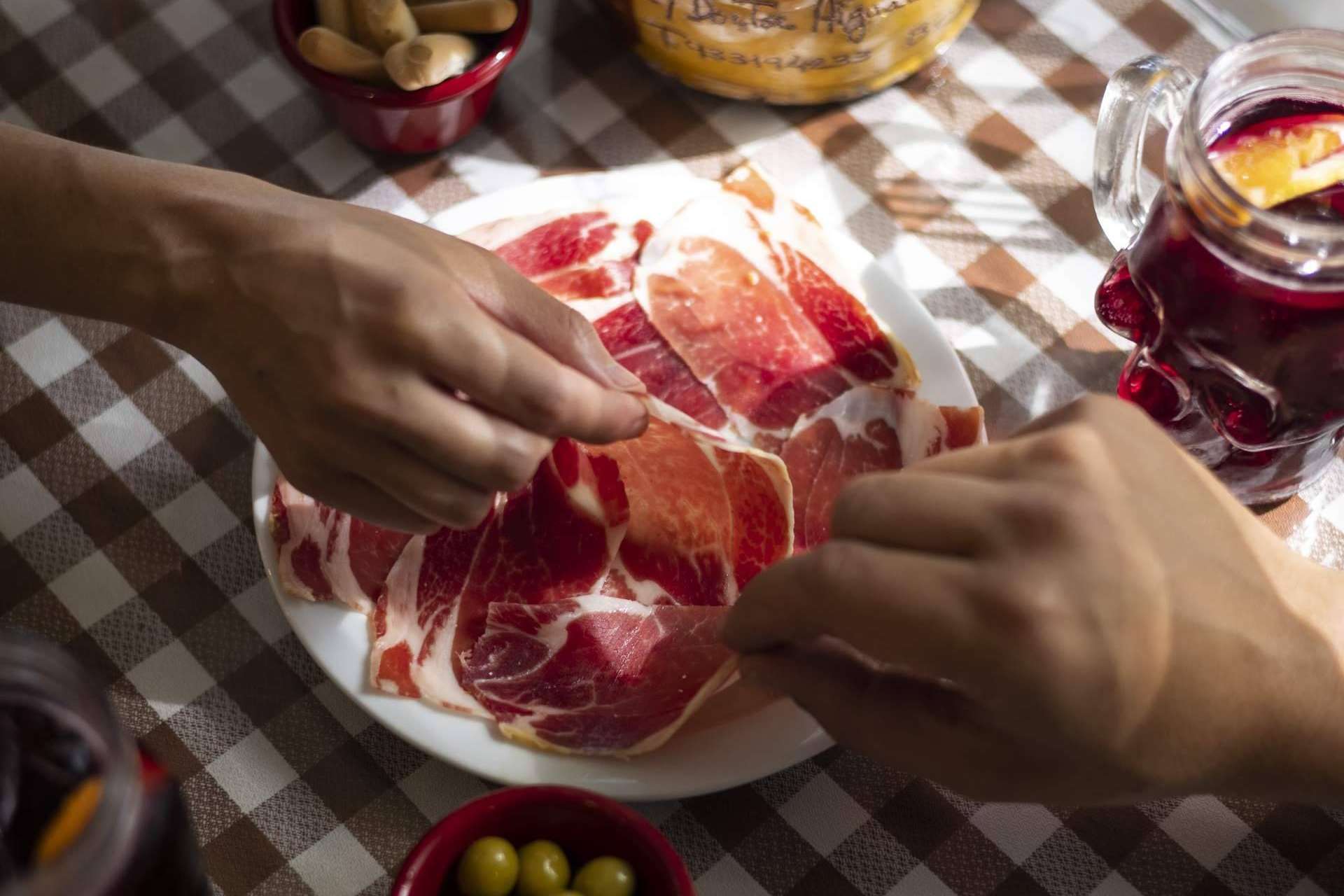 Tradición culinaria con el restaurante Pasa Tapas en la Barceloneta
