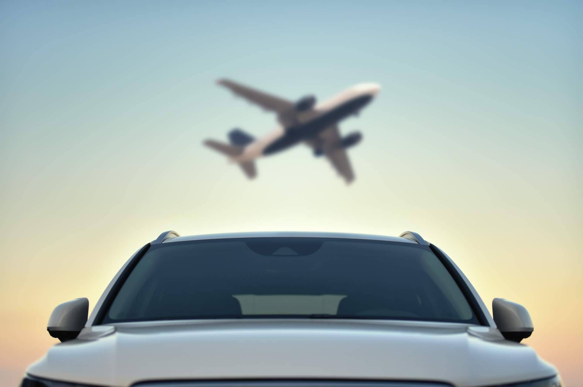 La comodidad que representan los servicios de Apárcalo para el aparcamiento de vehículos en el aeropuerto de Alicante