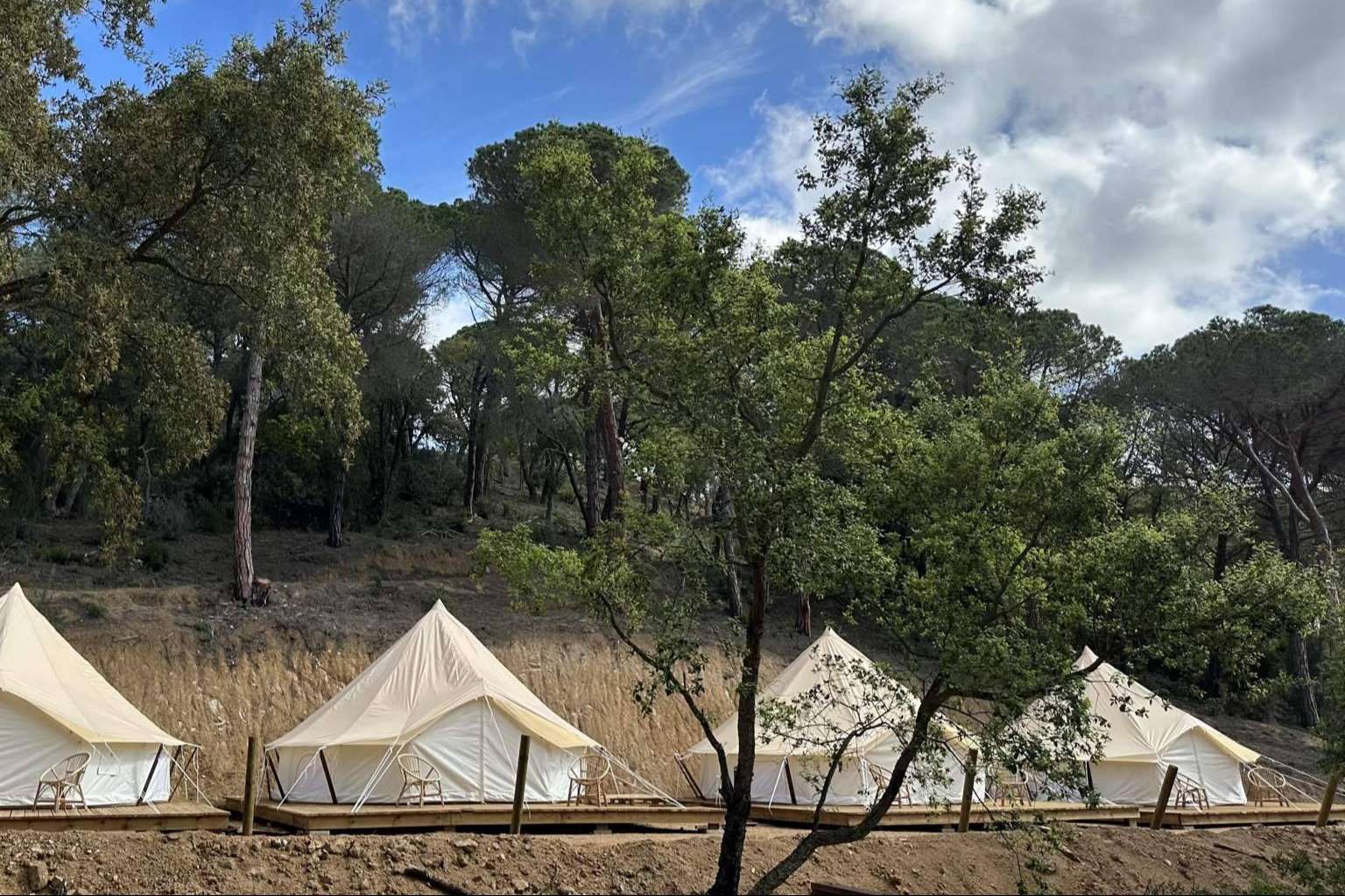 Daniel Costa Corella Presenta Nueva Experiencia de Glamping en Tossa de Mar