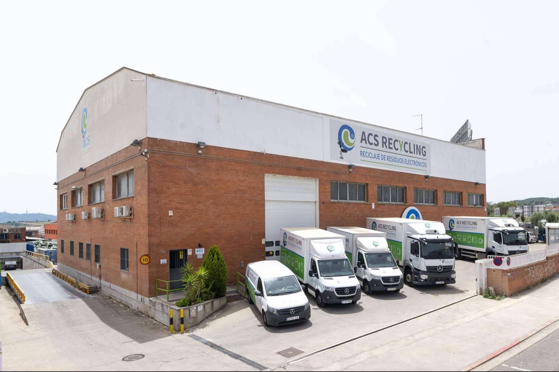 ACS Recycling explica cuáles son los residuos electrónicos considerados como RAEE y cómo se gestionan