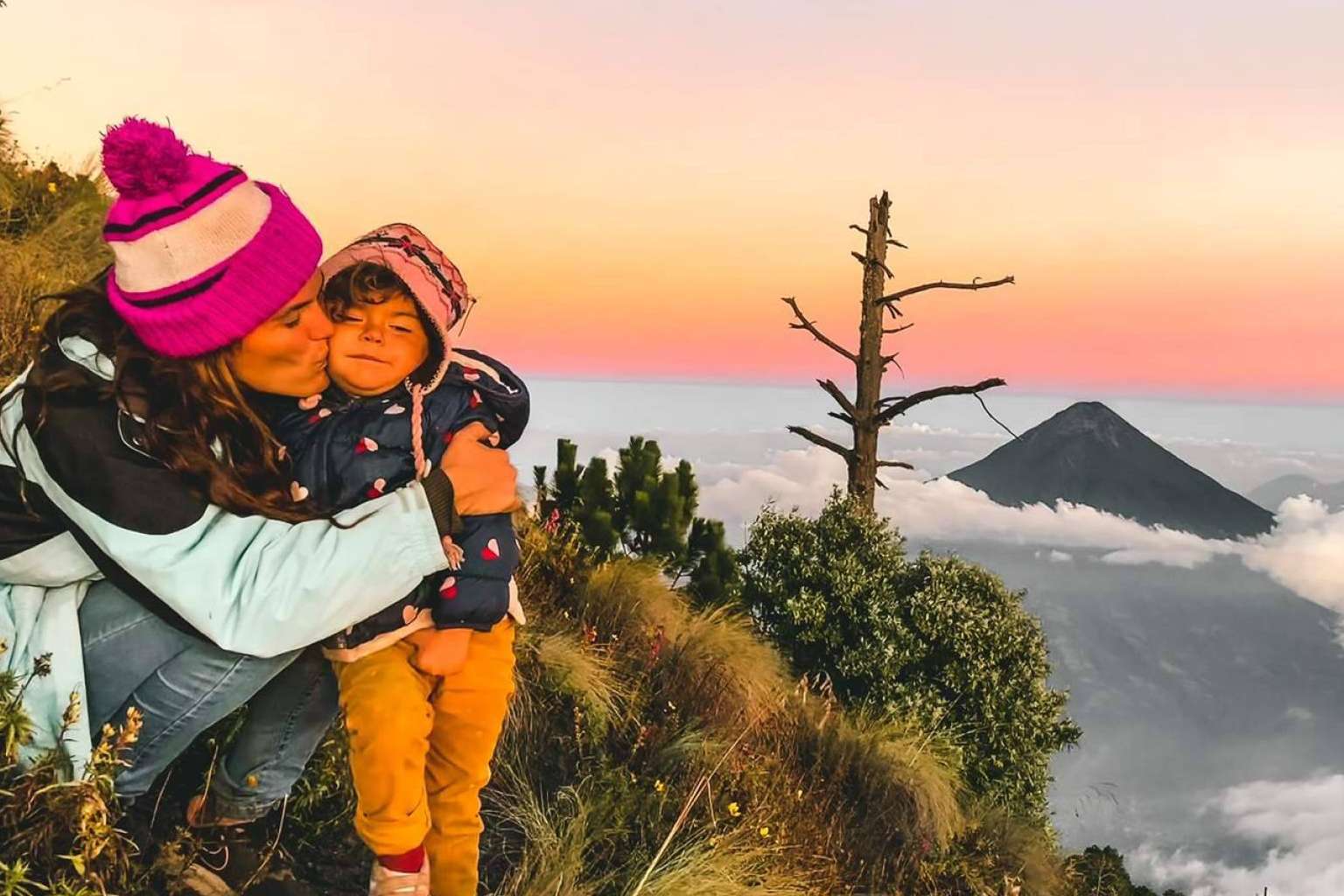 Compaginar trabajo y maternidad, con la consultoría para madres solteras de Silvia Romero