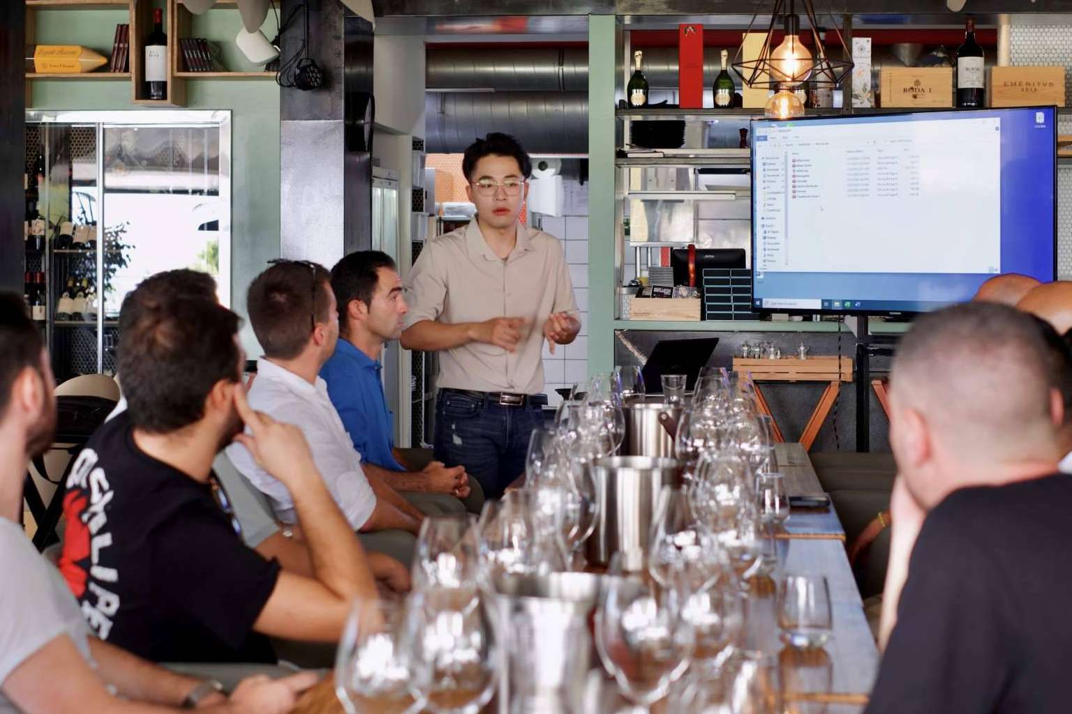 Conocer a Julián Xu Wang, director y enólogo de Bodegas Alilian