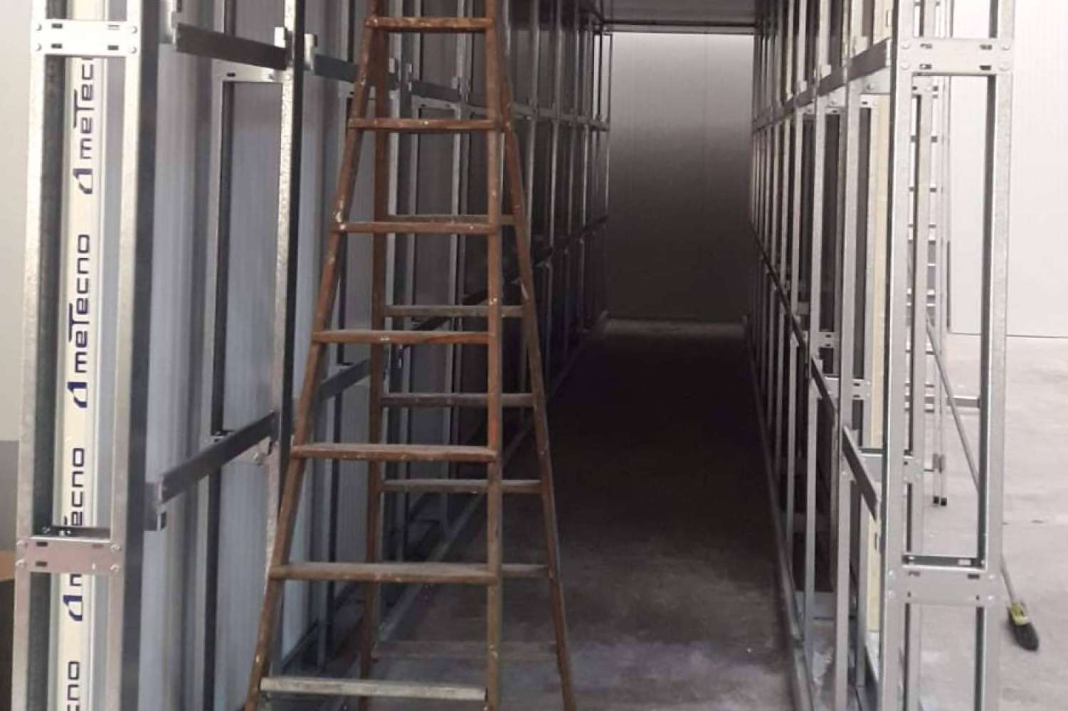 Pretecval dispone de equipos para refrigeración con micro-túnel para el sector agrícola
