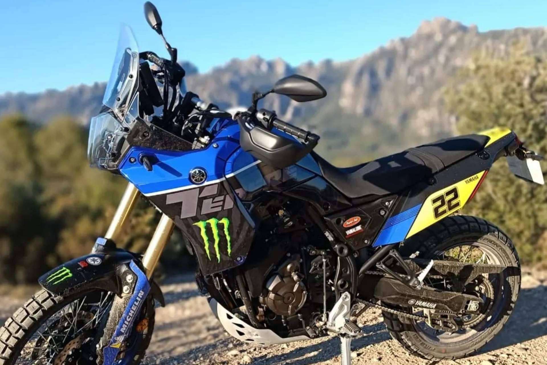 ADHESIVOSEMBARRADOS ofrece nuevos diseños de kits de adhesivos de moto