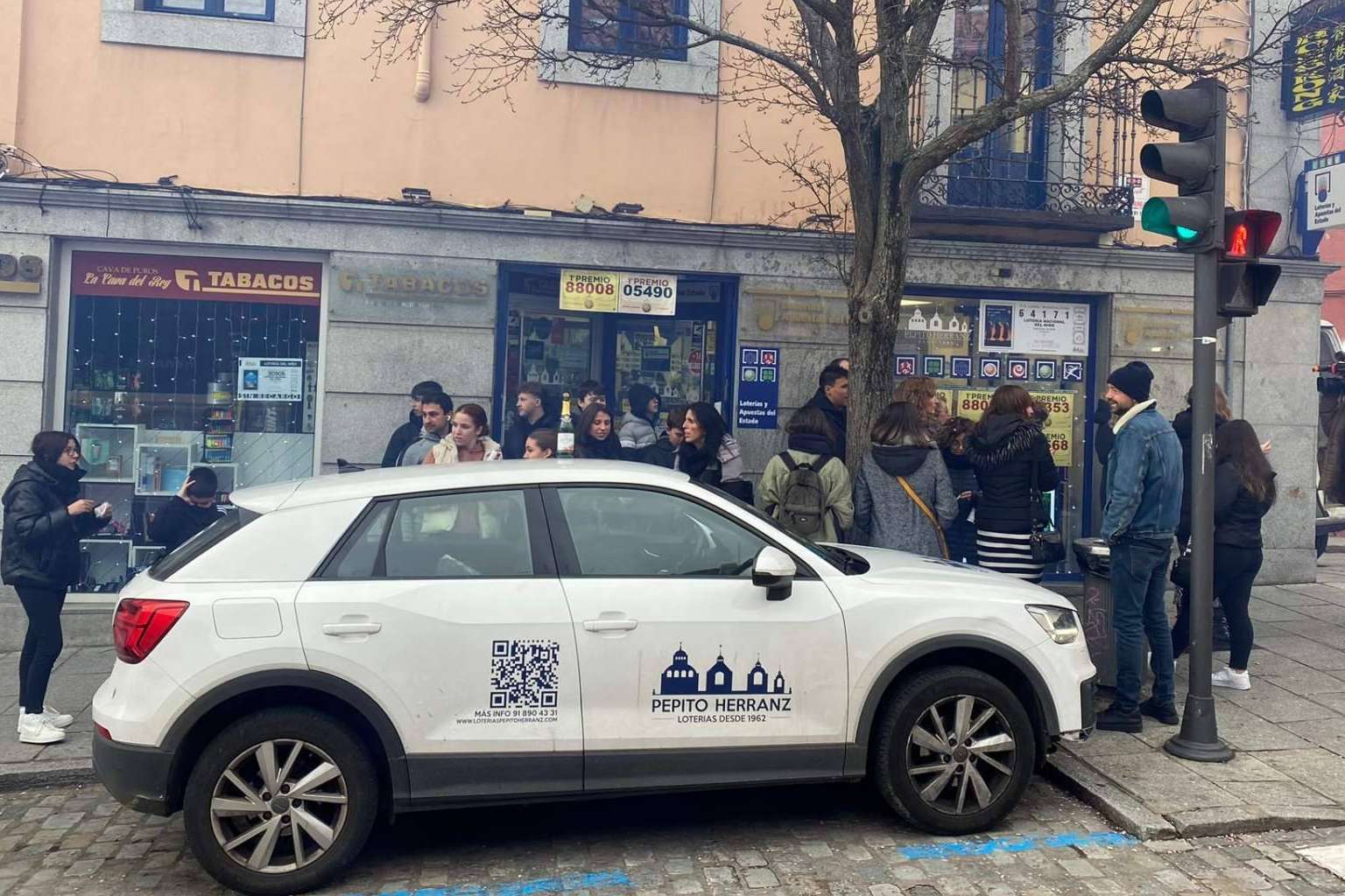 Comprar lotería de Navidad en Loterías Pepito Herranz desde Barcelona, Valencia o cualquier lugar de Andalucía