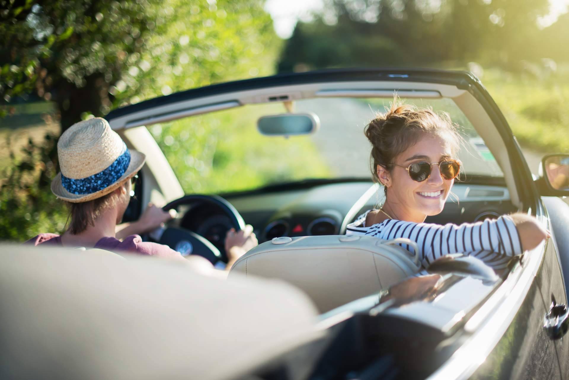 Tenerife.com; Alquiler de coches de lujo y traslados exclusivos en la isla