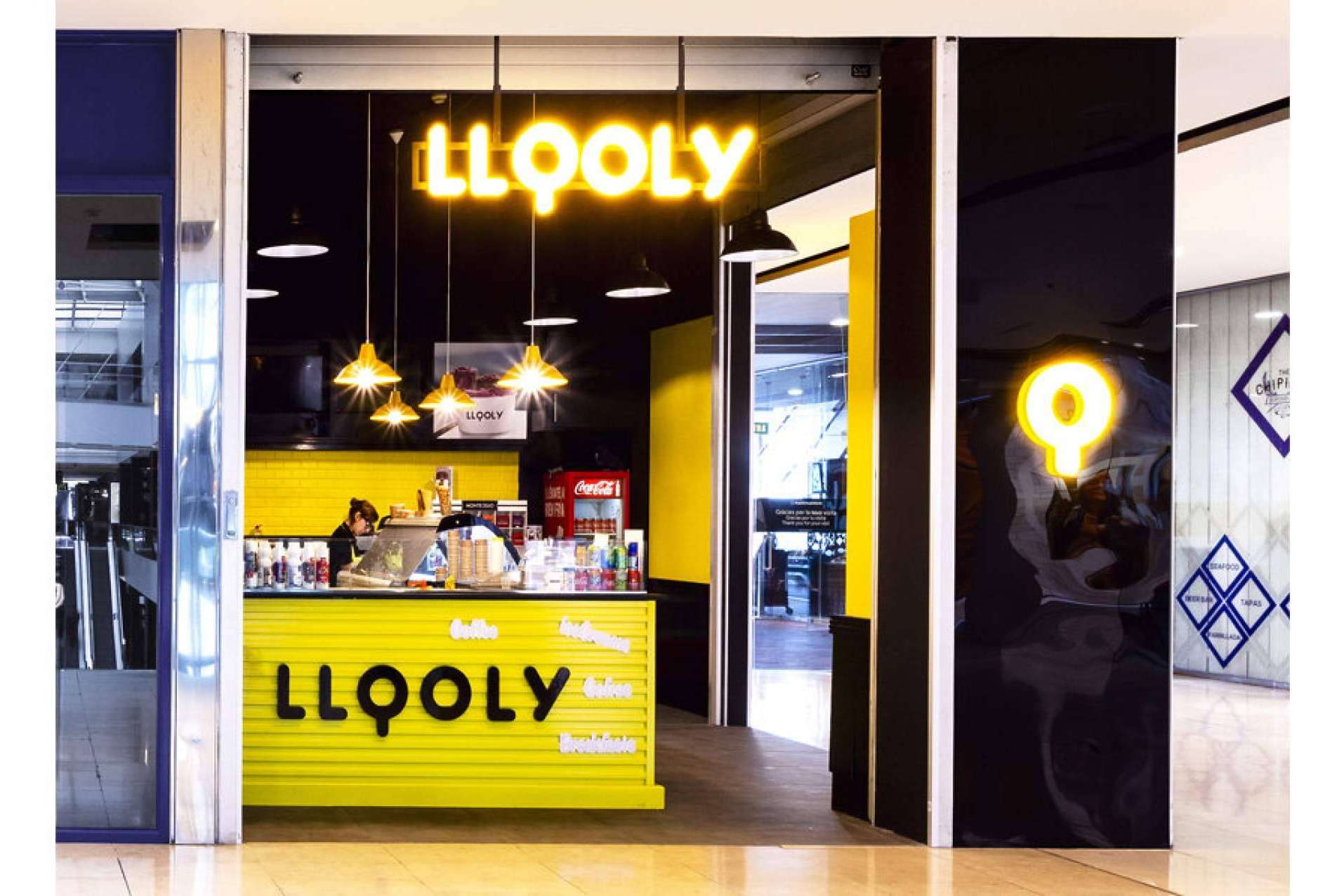 LLOOLY, la franquicia de Bubble Waffle en España que transforma el concepto de postres