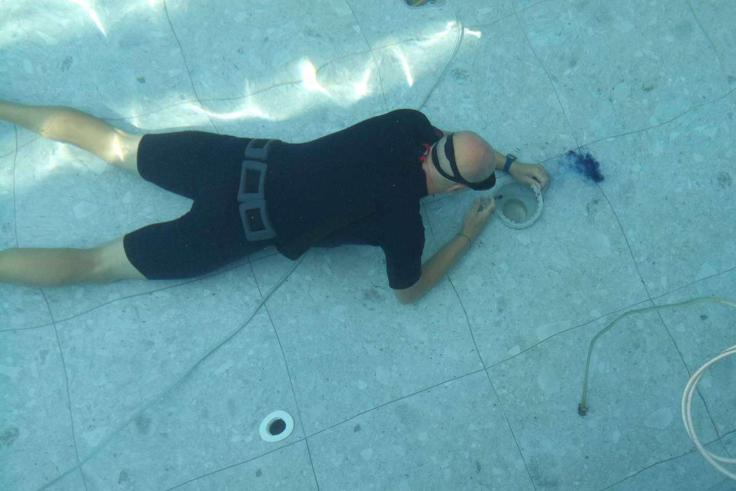 Telefuga ofrece servicios profesionales de reparación de piscinas en Murcia