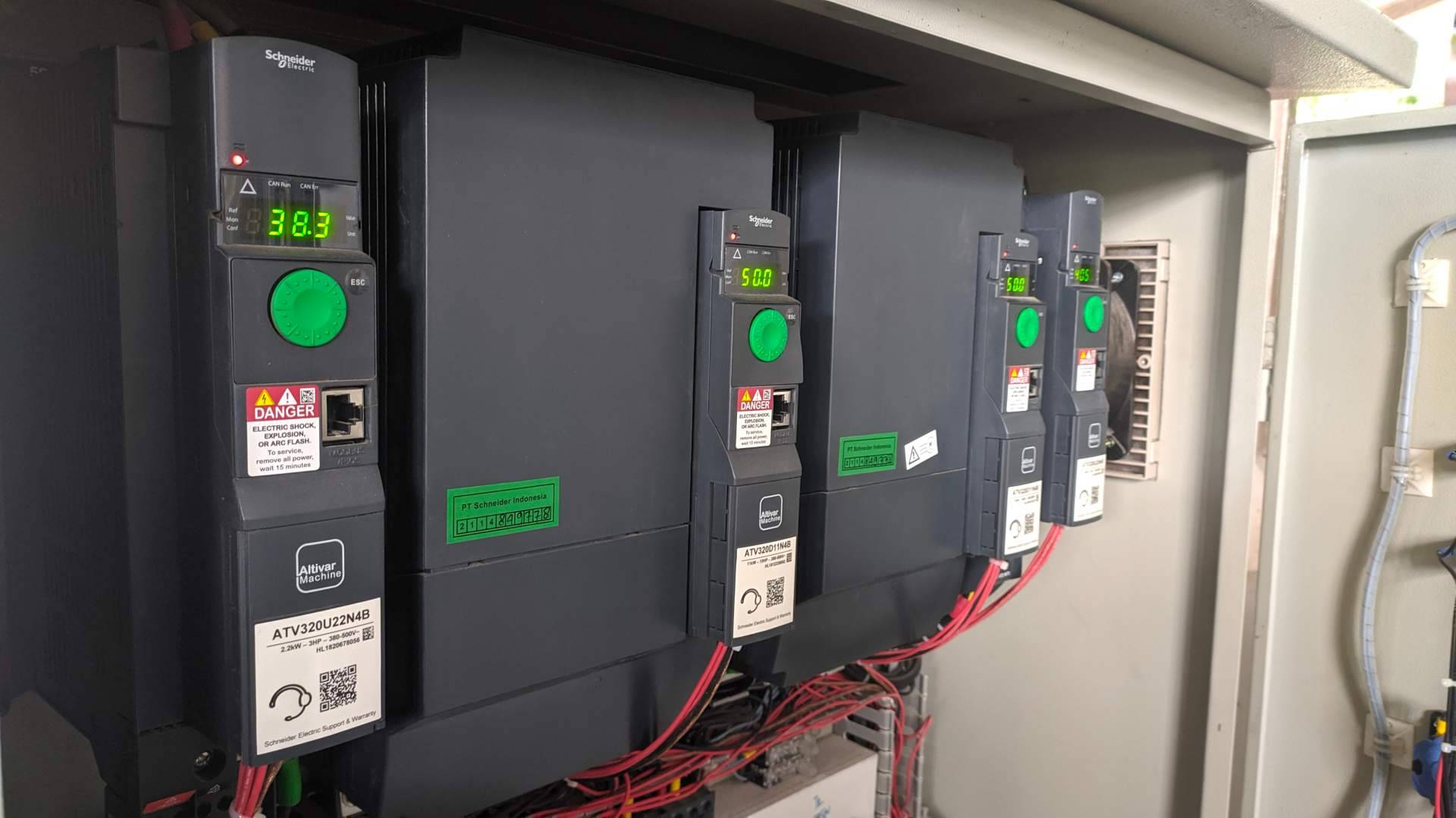 Cadenza Electric refuerza su oferta de material eléctrico Schneider Electric