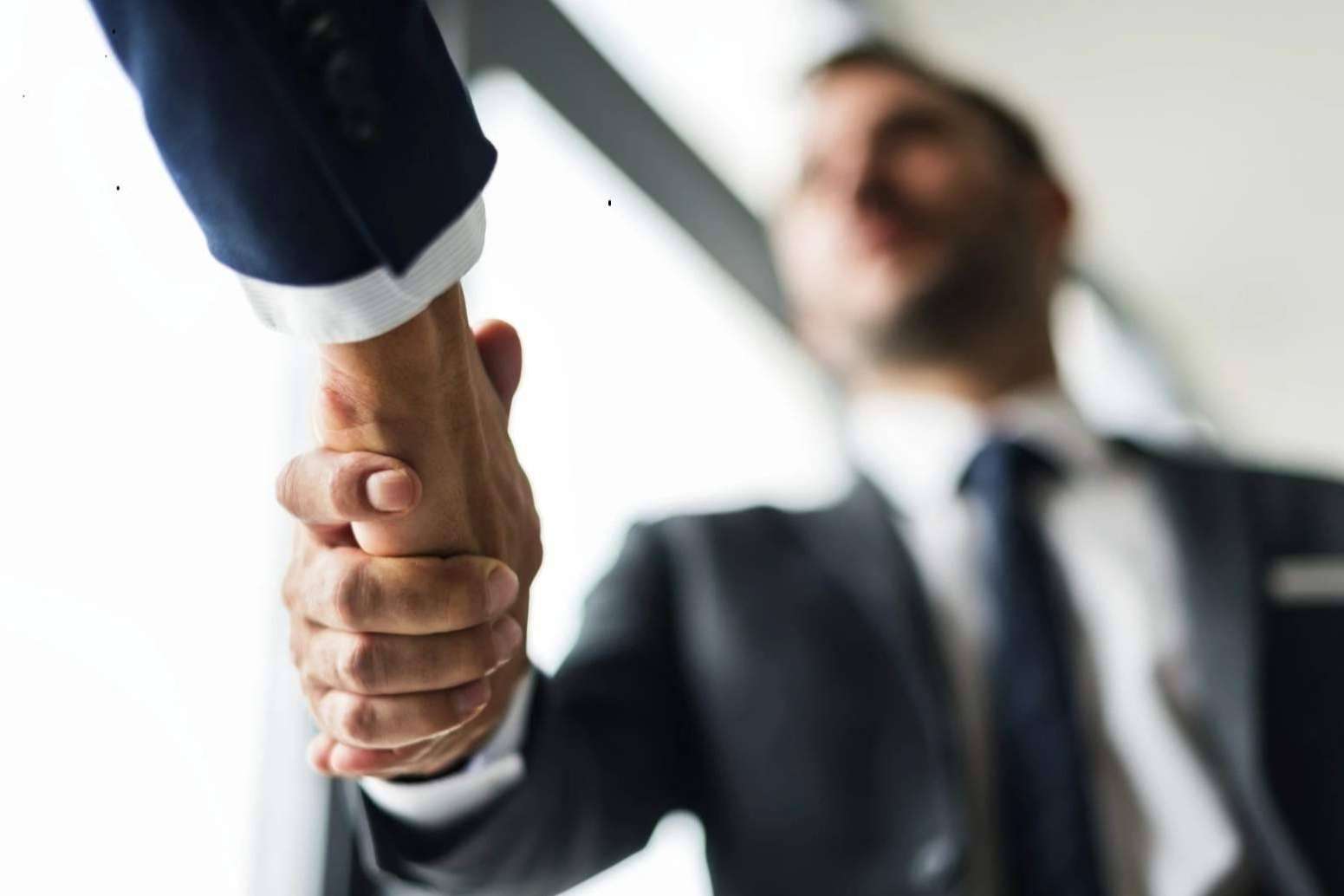 La solución en renting flexible de vehículos industriales llega con TransTel