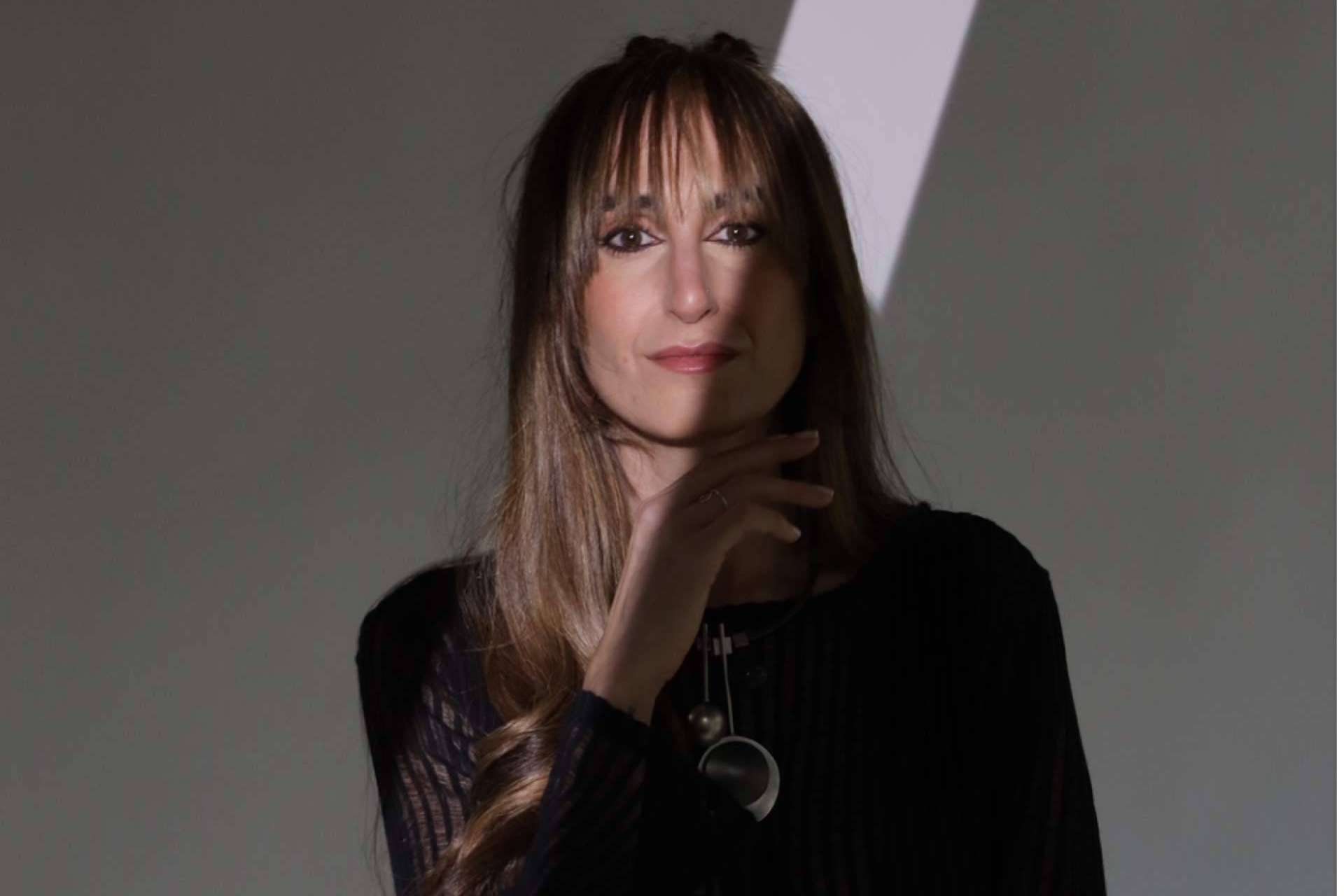 Valerïa Sayas revoluciona el desarrollo personal con el Máster Mentora de Manifestación