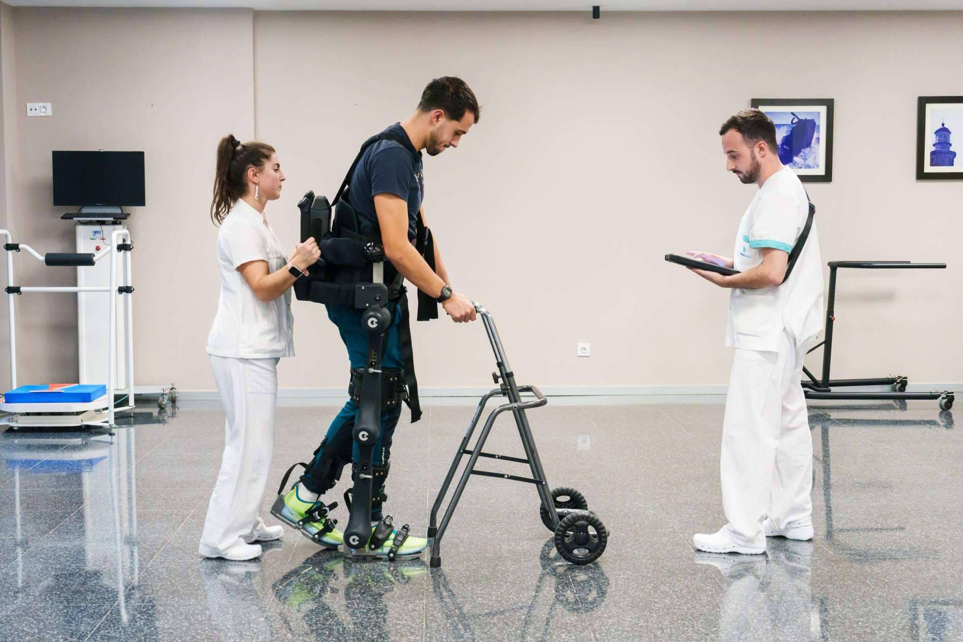 Exoesqueletos y neurociencia; la apuesta de GOGOA para mejorar la rehabilitación tras un accidente cerebrovascular