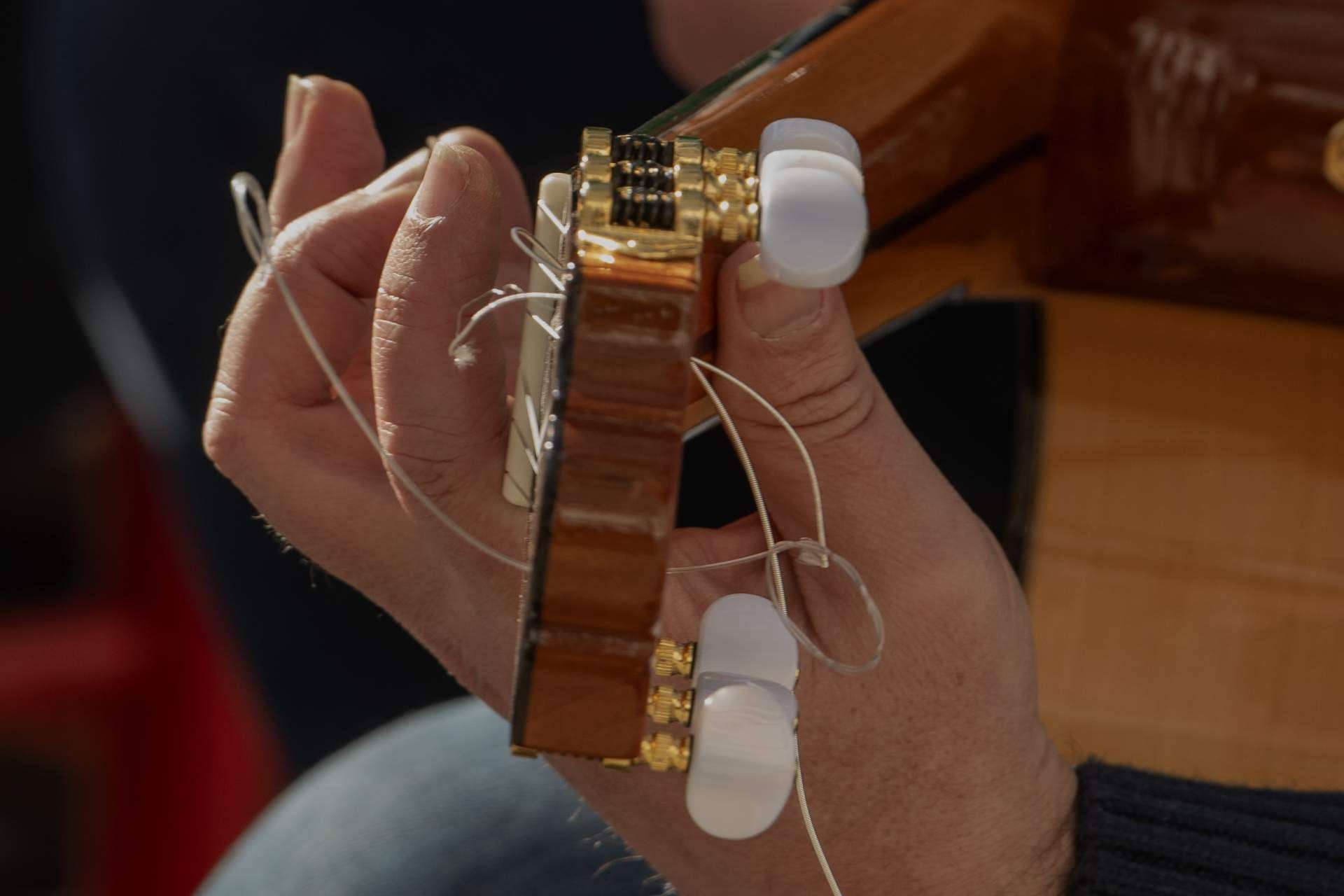 Aprendeguitarra.es firma un convenio de colaboración con la Universidad de Huelva