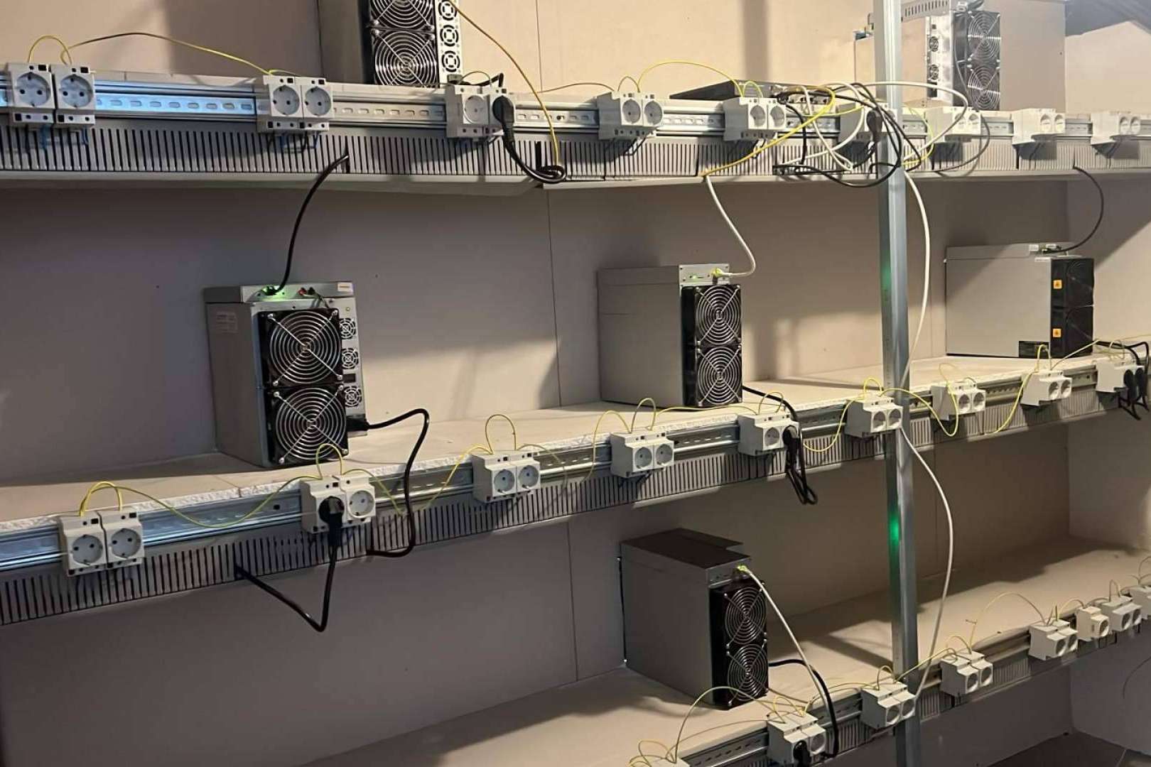 Minería silenciosa; La revolución de Rig El Topo en el mundo cripto