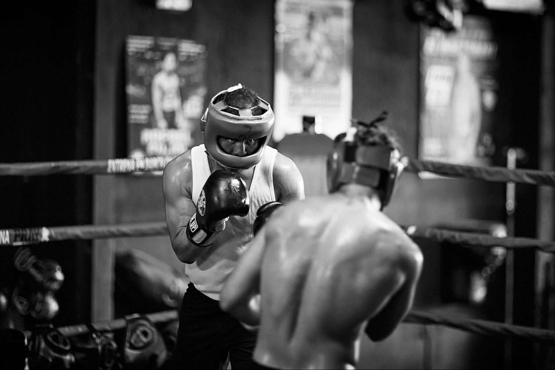 Gimnasio de boxeo y crossfight en Barcelona para principiantes y avanzados