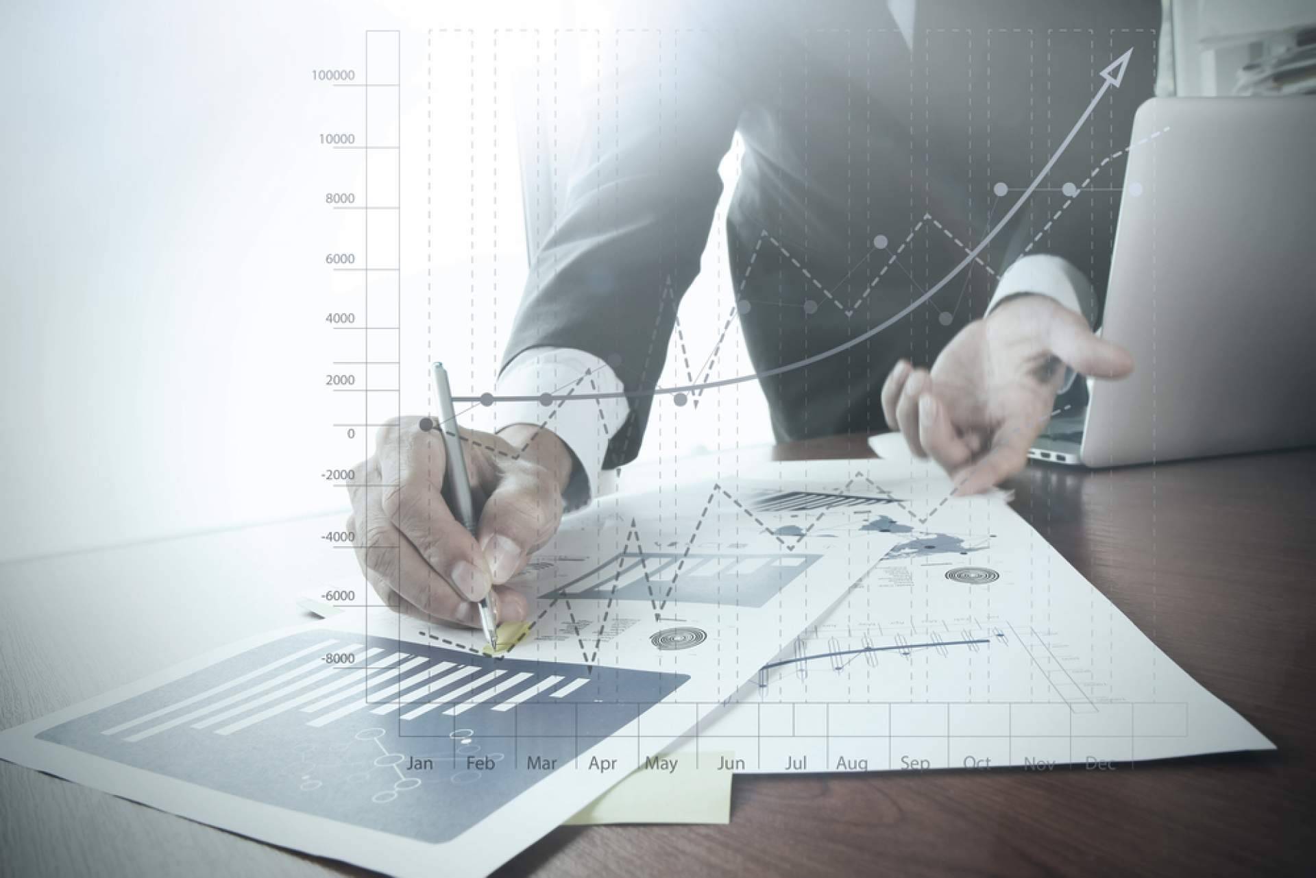 You are Capital impulsa las finanzas corporativas con un enfoque global y personalizado
