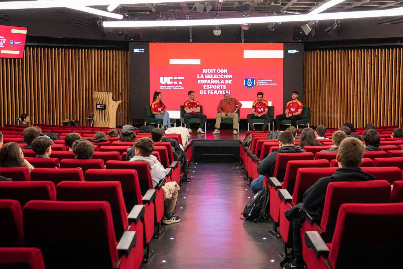 UDIT y la Selección Española de esports siguen proyectando el talento nacional por el mundo