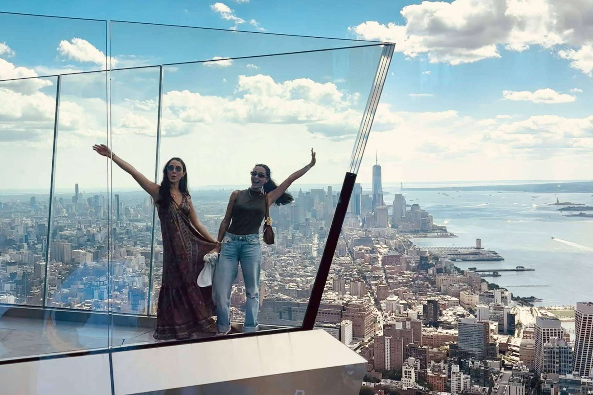 Las hermanas que trajeron de Dubái la revolución del marketing de influencers