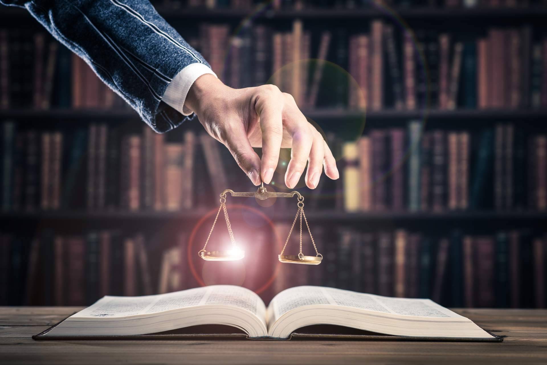 Bueno Salinero Abogados informa sobre herencias sin testamento y herederos legitimarios