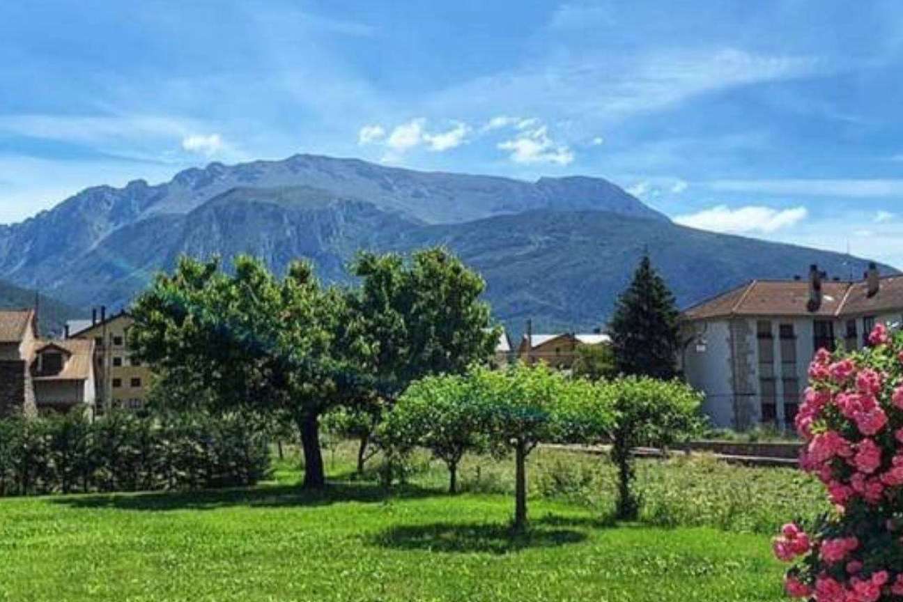 Hotel Cotiella invita a disfrutar la primavera en un hotel en el Pirineo con encanto natural