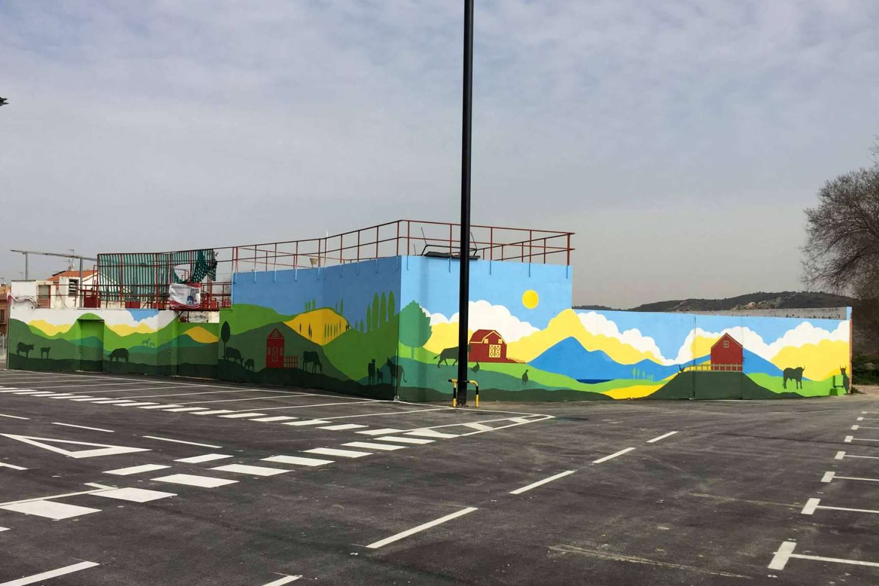 Artemural impulsa la tendencia de murales artísticos de gran formato en espacios urbanos y corporativos